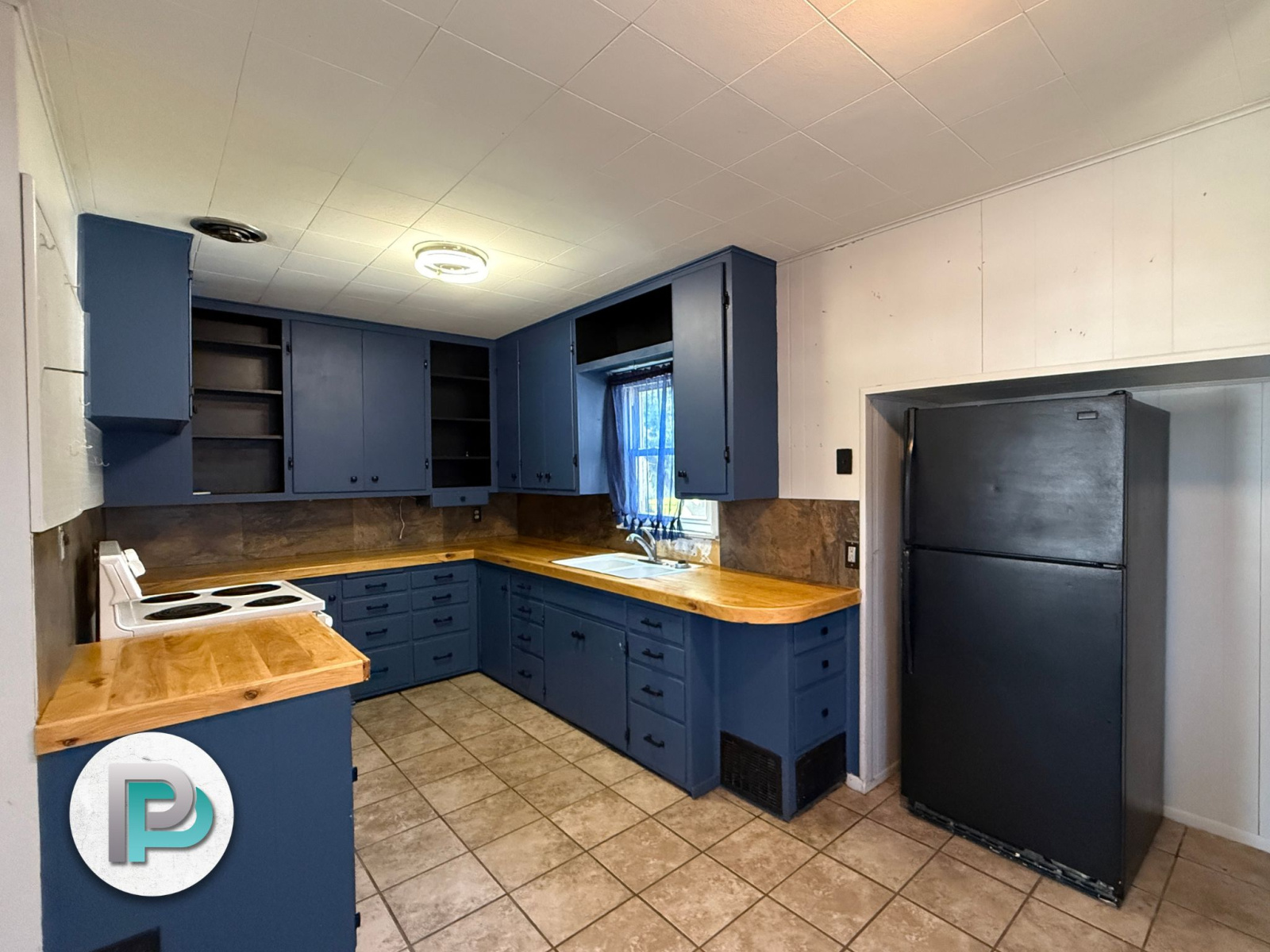 1544 N Hampshire Ave, Mason City, Iowa 50401, 2 Bedrooms Bedrooms, ,1 BathroomBathrooms,House,For Rent,N Hampshire Ave,1096