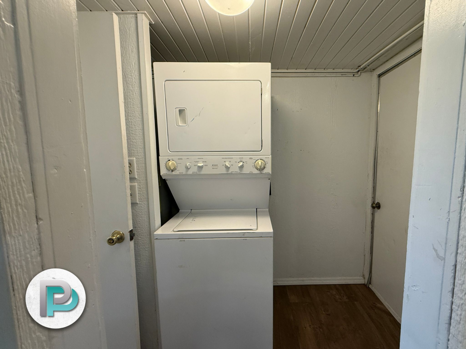 1535 S Wilson Ave, Mason City, Iowa 50401, 2 Bedrooms Bedrooms, ,1 BathroomBathrooms,House,For Rent,S Wilson Ave,1111