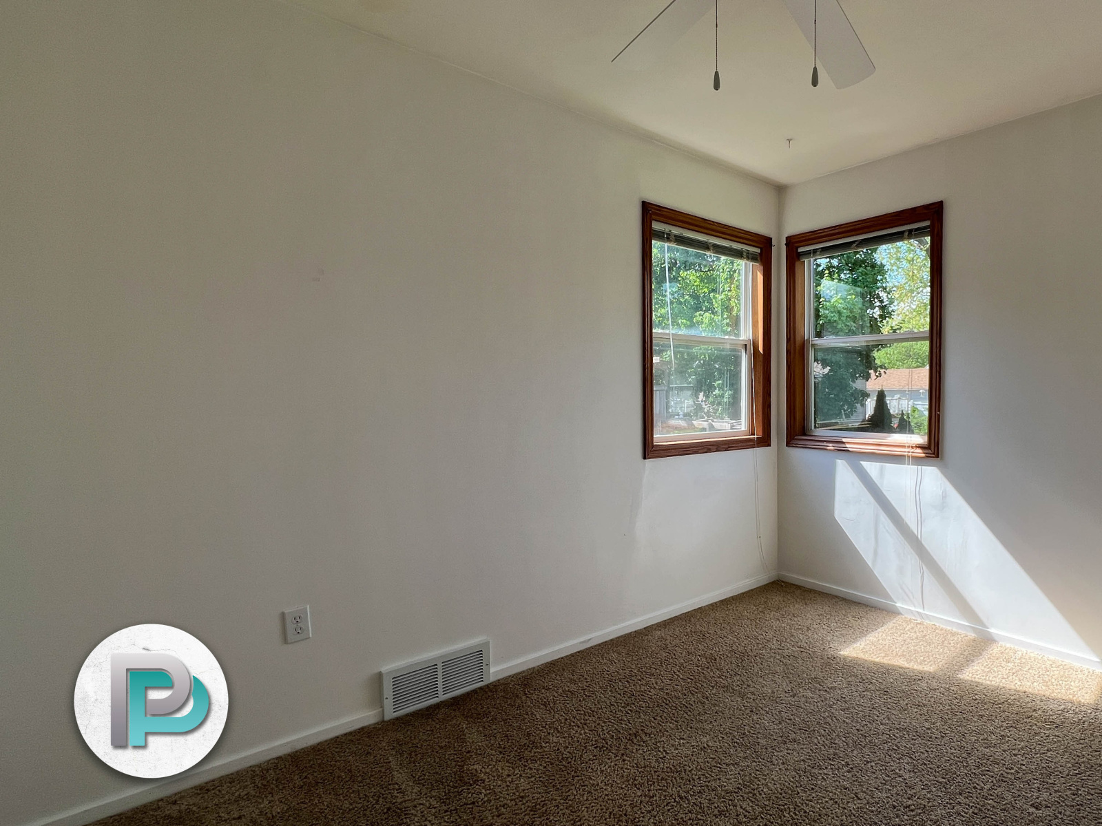 638 10th St NE, Mason City, Iowa 50401, 2 Bedrooms Bedrooms, ,1 BathroomBathrooms,House,For Rent,10th St NE,1191