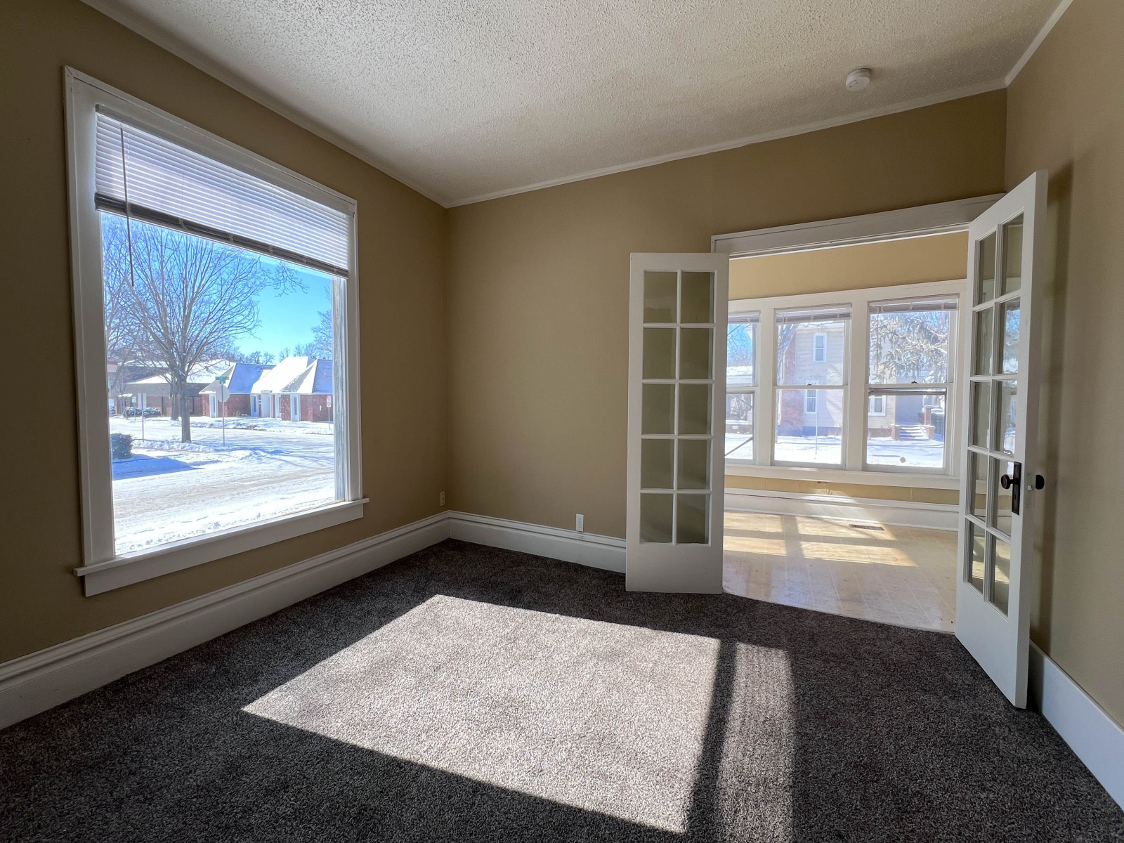305 N Adams Ave Unit# 2, Mason City, Iowa 50401, ,1 BathroomBathrooms,Apartment,For Rent,N Adams Ave Unit# 2,1210