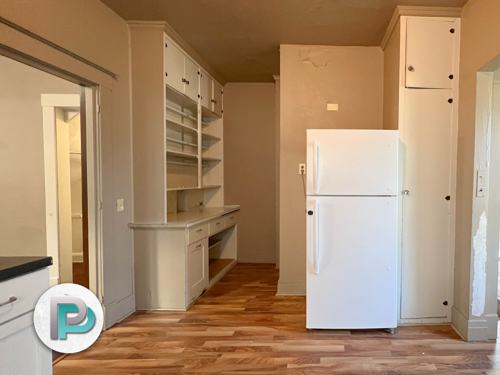 27 6th St NW, Mason City, Iowa 50401, 3 Bedrooms Bedrooms, ,1.5 BathroomsBathrooms,Duplex,For Rent,6th St NW,1253
