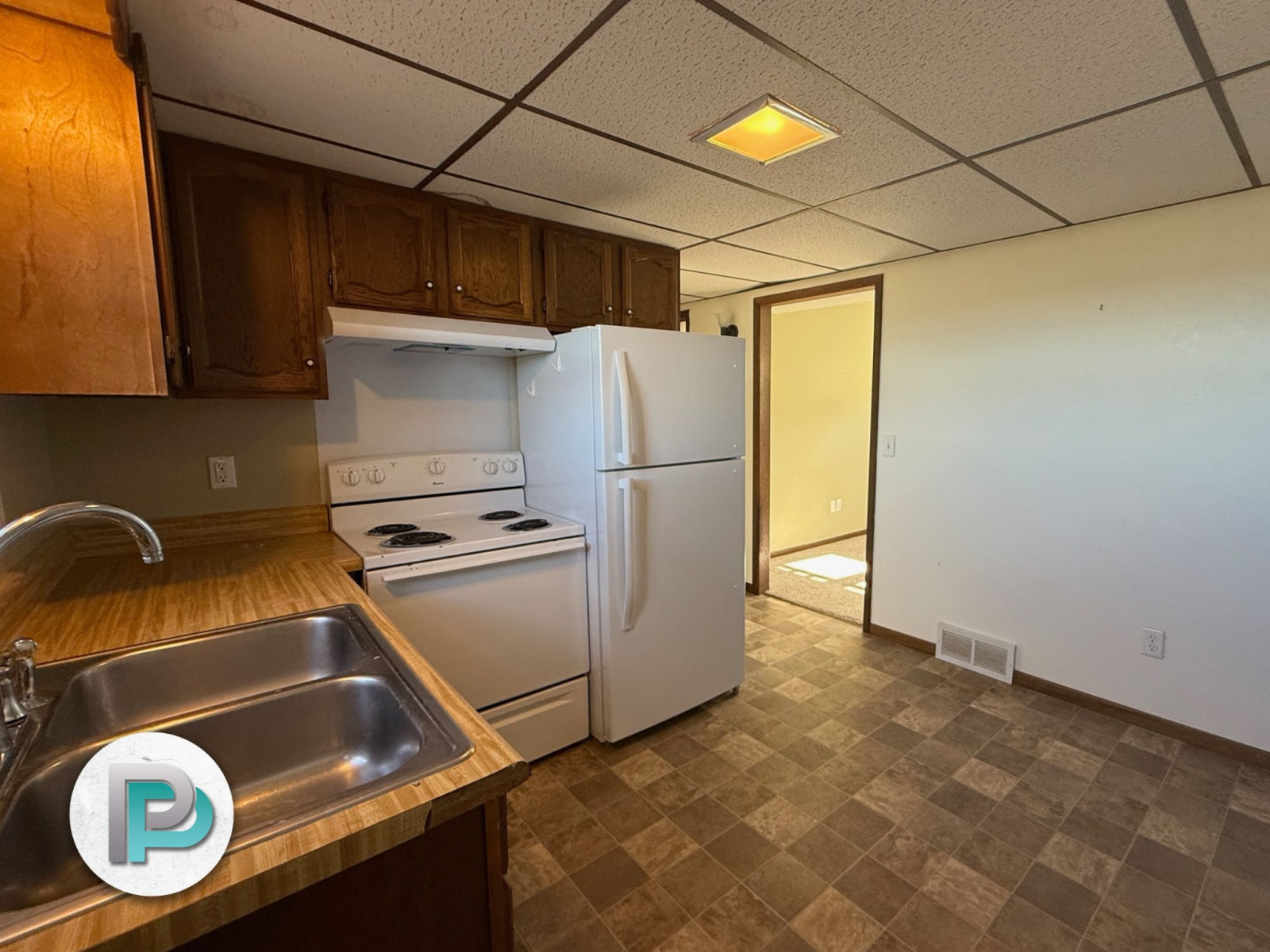 464 N 3rd St #4, Sheffield, Iowa 50475, 2 Bedrooms Bedrooms, ,1 BathroomBathrooms,Apartment,For Rent,N 3rd St #4,1255
