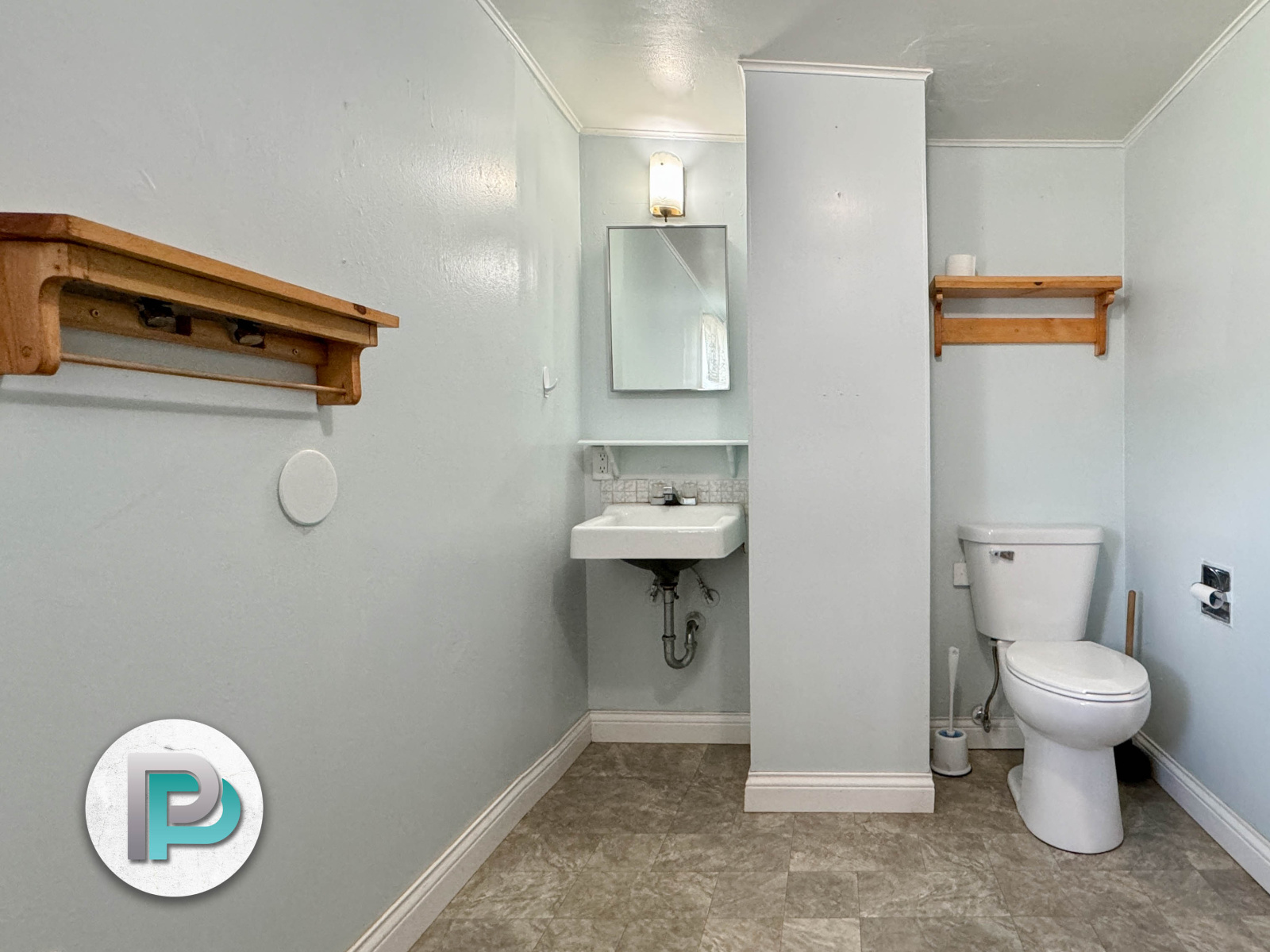 607 Cedar St, Charles City, Iowa 50616, 1 Bedroom Bedrooms, ,1 BathroomBathrooms,House,For Rent,Cedar St,1287