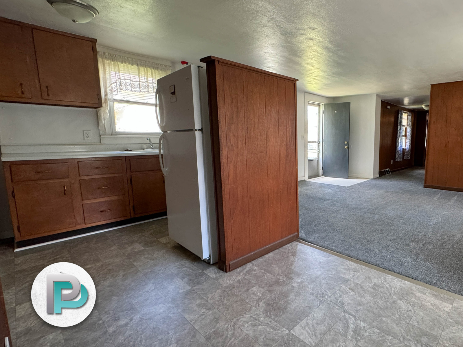 607 Cedar St, Charles City, Iowa 50616, 1 Bedroom Bedrooms, ,1 BathroomBathrooms,House,For Rent,Cedar St,1287