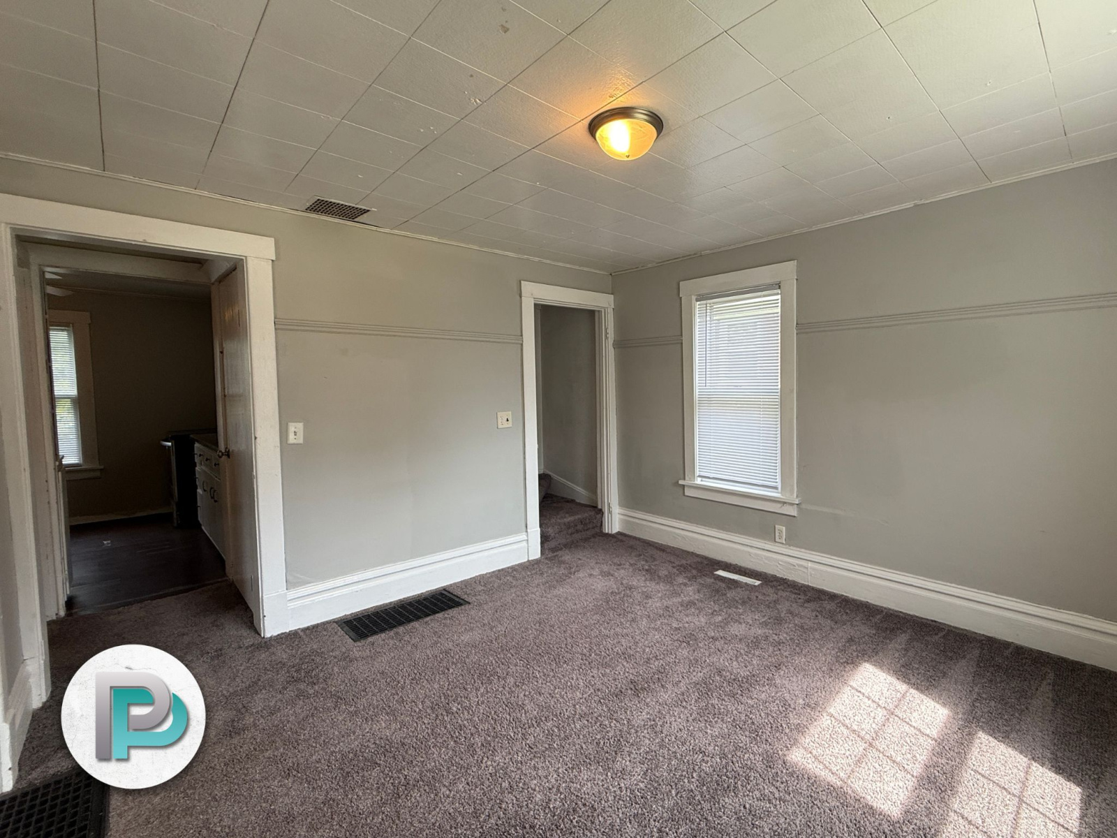 1448 N Monroe Ave., Mason City, Iowa 50401, 3 Bedrooms Bedrooms, ,1 BathroomBathrooms,House,For Rent,N Monroe Ave.,1293