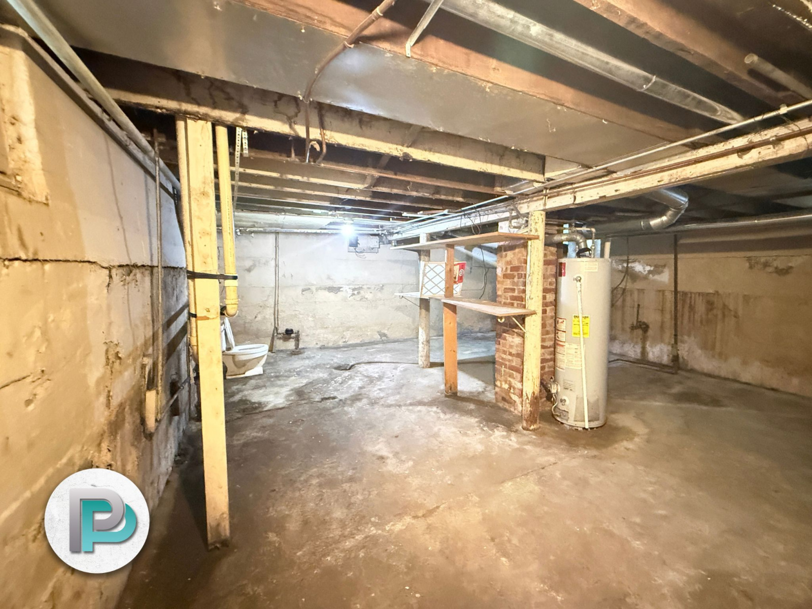 623 S Pierce Ave, Mason City, Iowa 50401, 1 Bedroom Bedrooms, ,1 BathroomBathrooms,House,For Rent,S Pierce Ave,1306