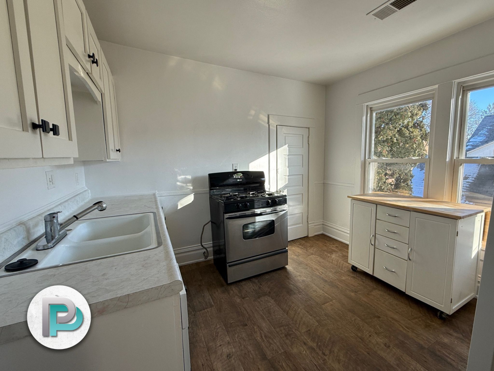 316 2nd St. NW, Mason City, Iowa 50401, 1 Bedroom Bedrooms, ,1 BathroomBathrooms,Duplex,For Rent,2nd St. NW,1309