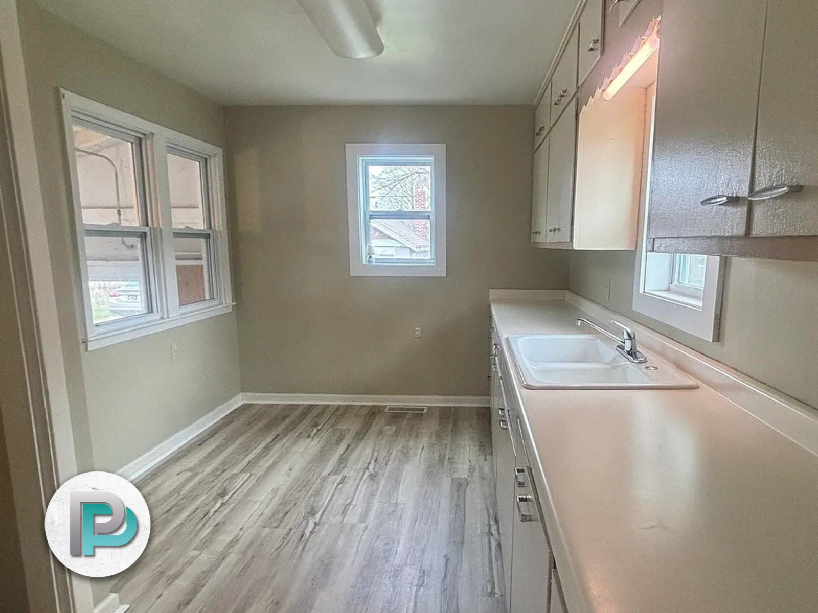 118 25th St SW, Mason City, Iowa 50401, 2 Bedrooms Bedrooms, ,1 BathroomBathrooms,House,For Rent,25th St SW,1350