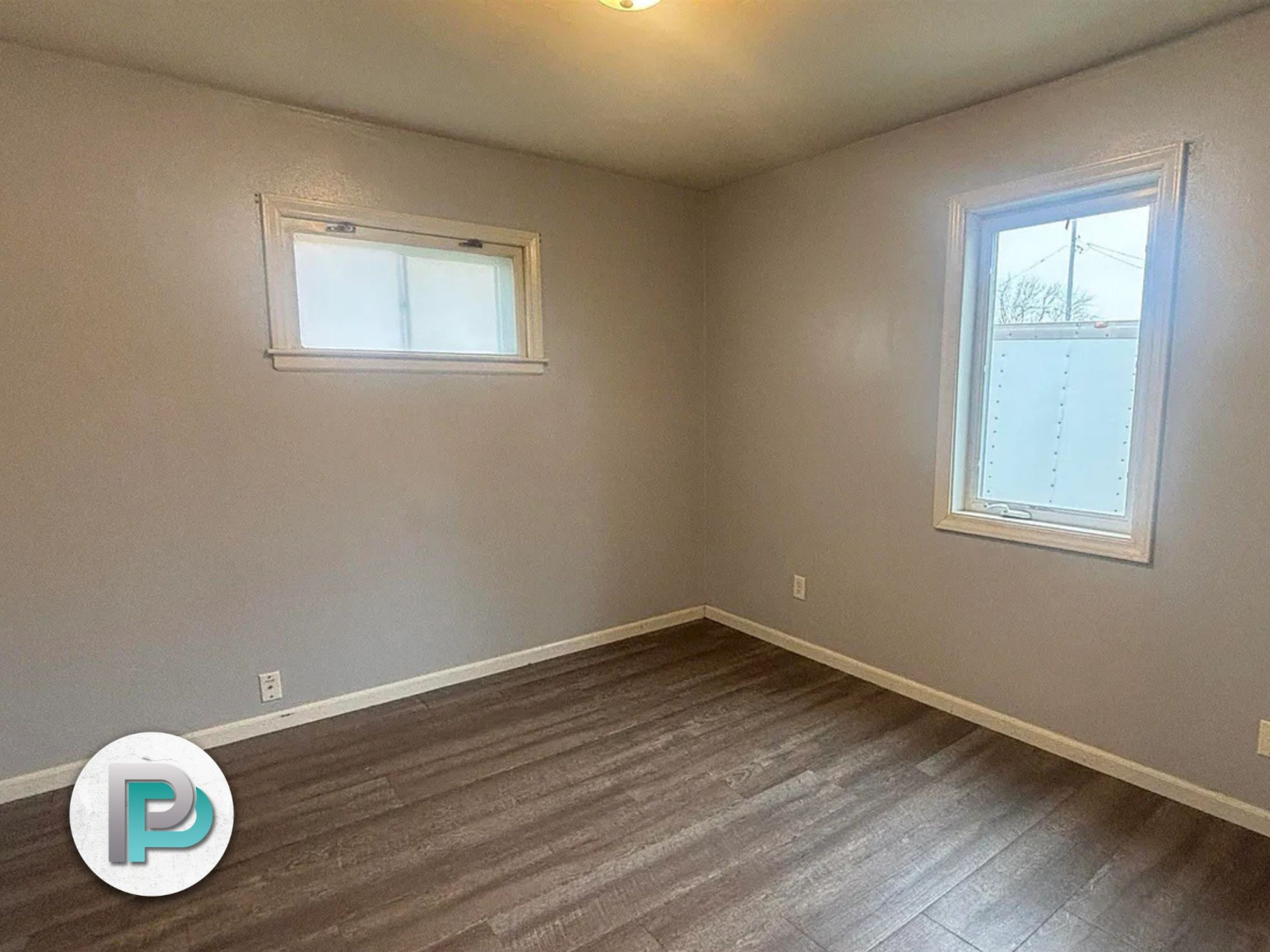 412 29th St SW, Mason City, Iowa 50401, 2 Bedrooms Bedrooms, ,1 BathroomBathrooms,House,For Rent,29th St SW,1351 412 29th St SW, Mason City, Iowa 50401, 2 Bedrooms Bedrooms, ,1 BathroomBathrooms,House,For Rent,29th St SW,1351