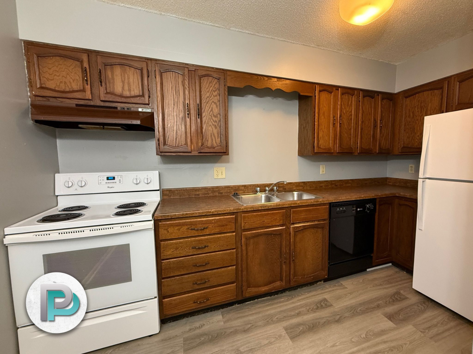 540 E State St #4, Mason City, Iowa 50401, 2 Bedrooms Bedrooms, ,1 BathroomBathrooms,Apartment,For Rent,E State St #4,1354 540 E State St #4, Mason City, Iowa 50401, 2 Bedrooms Bedrooms, ,1 BathroomBathrooms,Apartment,For Rent,E State St #4,1354