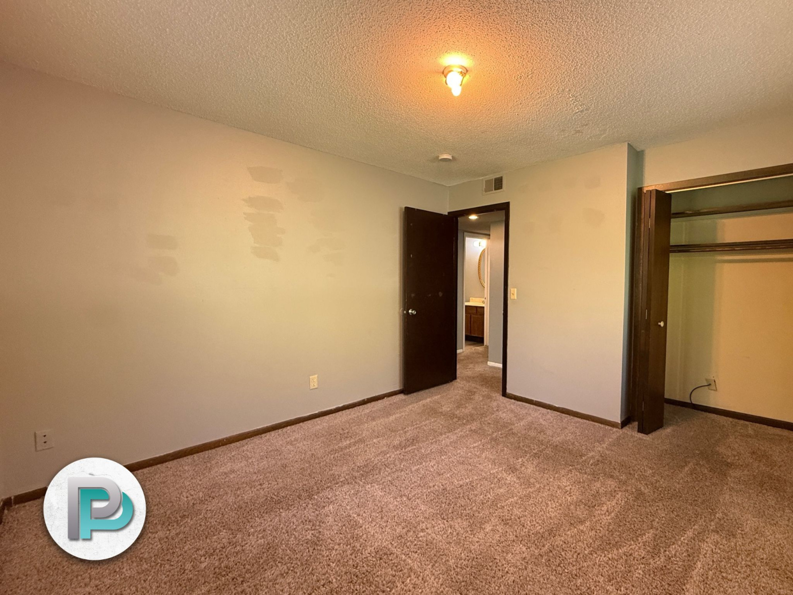 540 E State St #4, Mason City, Iowa 50401, 2 Bedrooms Bedrooms, ,1 BathroomBathrooms,Apartment,For Rent,E State St #4,1354 540 E State St #4, Mason City, Iowa 50401, 2 Bedrooms Bedrooms, ,1 BathroomBathrooms,Apartment,For Rent,E State St #4,1354