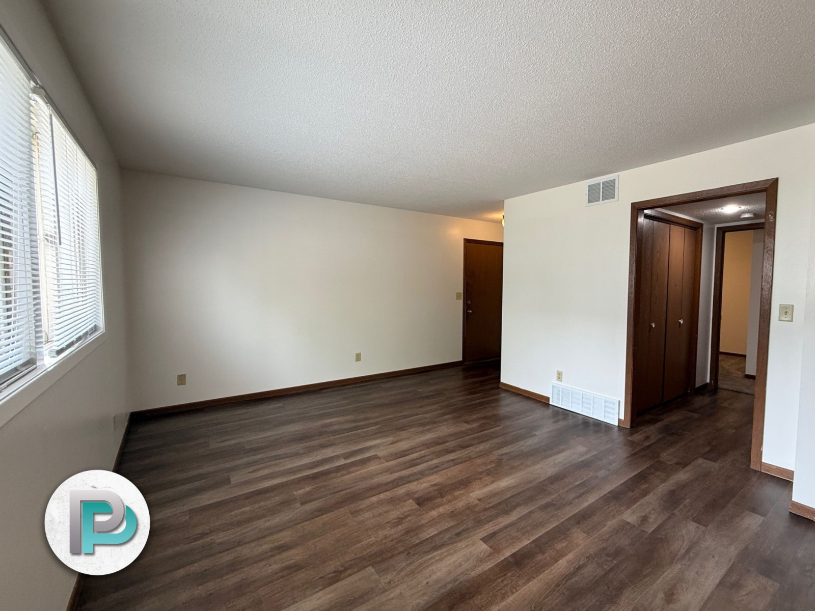 804 N Federal Ave #2, Mason City, Iowa 50401, 2 Bedrooms Bedrooms, ,1 BathroomBathrooms,Apartment,For Rent,Northtown Apartments,N Federal Ave #2,1355 804 N Federal Ave #2, Mason City, Iowa 50401, 2 Bedrooms Bedrooms, ,1 BathroomBathrooms,Apartment,For Rent,Northtown Apartments,N Federal Ave #2,1355