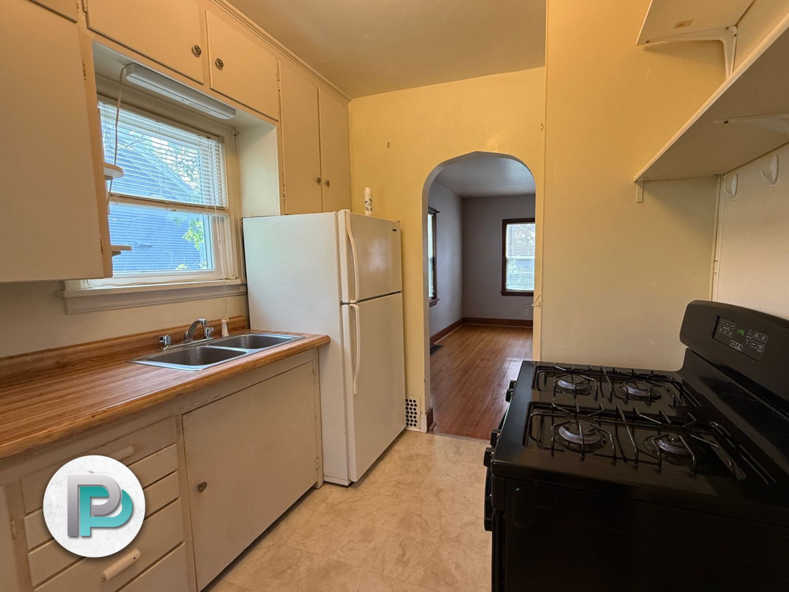 912 8th St NE, Mason City, Iowa 50401, 2 Bedrooms Bedrooms, ,1 BathroomBathrooms,House,For Rent,8th St NE,1356 912 8th St NE, Mason City, Iowa 50401, 2 Bedrooms Bedrooms, ,1 BathroomBathrooms,House,For Rent,8th St NE,1356