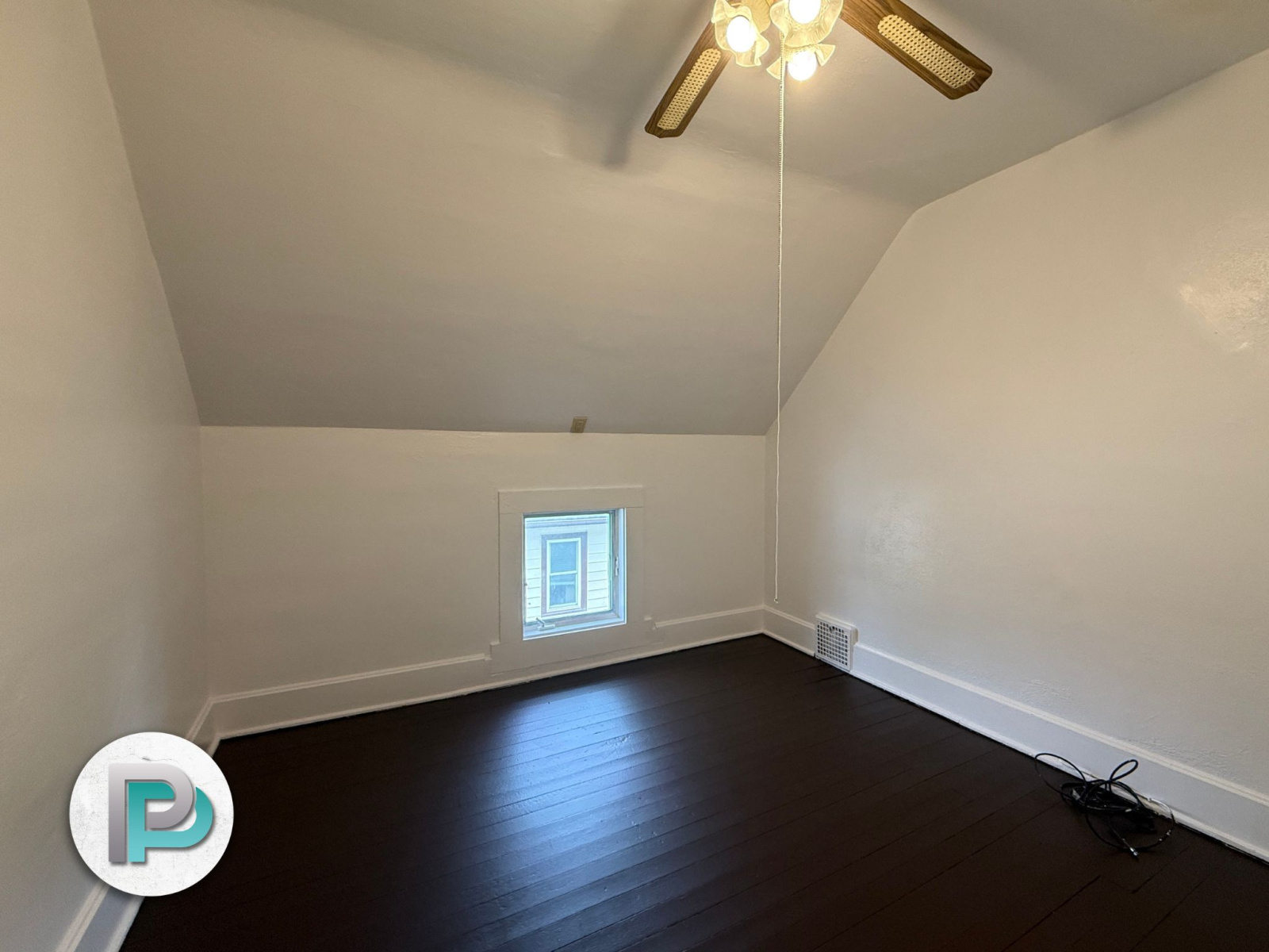 209 19th St SE, Mason City, Iowa 50401, 3 Bedrooms Bedrooms, ,1 BathroomBathrooms,House,For Rent,19th St SE,1357