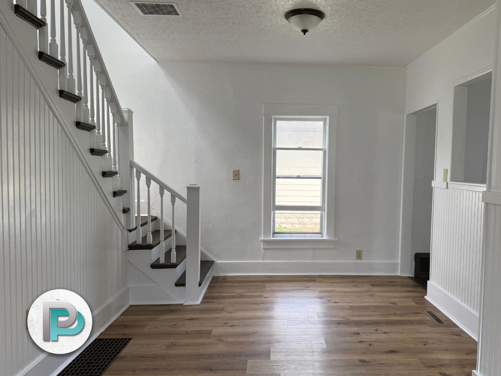 209 19th St SE, Mason City, Iowa 50401, 3 Bedrooms Bedrooms, ,1 BathroomBathrooms,House,For Rent,19th St SE,1357