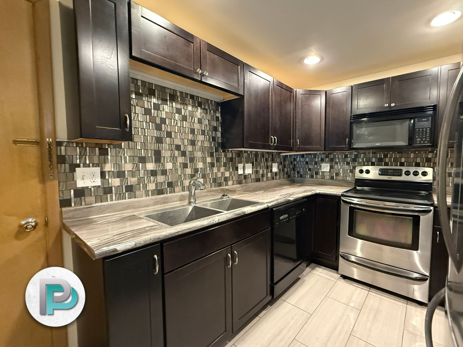 111 Meadow Lane, Mason City, Iowa 50401, 1 Bedroom Bedrooms, ,1 BathroomBathrooms,Duplex,For Rent,Meadow Lane ,1358 111 Meadow Lane, Mason City, Iowa 50401, 1 Bedroom Bedrooms, ,1 BathroomBathrooms,Duplex,For Rent,Meadow Lane ,1358