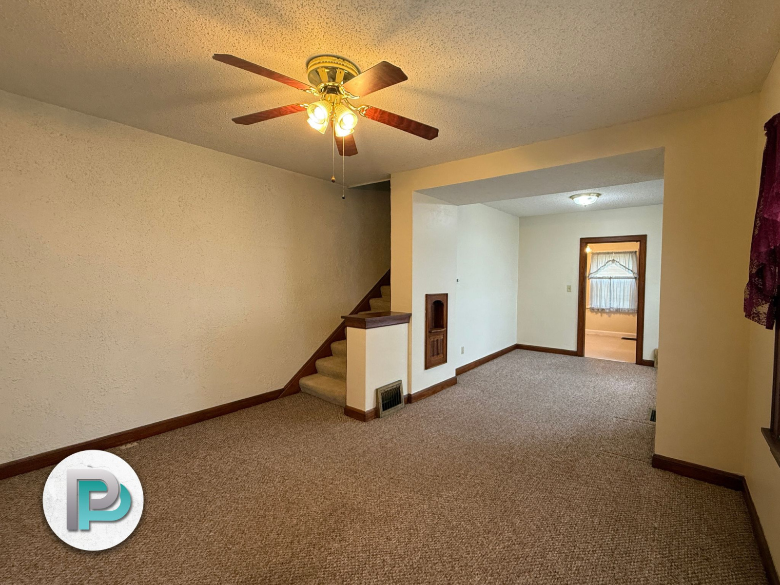 1220 N Adams Ave, Mason City, Iowa 50401, 2 Bedrooms Bedrooms, ,1 BathroomBathrooms,Duplex,For Rent,N Adams Ave,1362