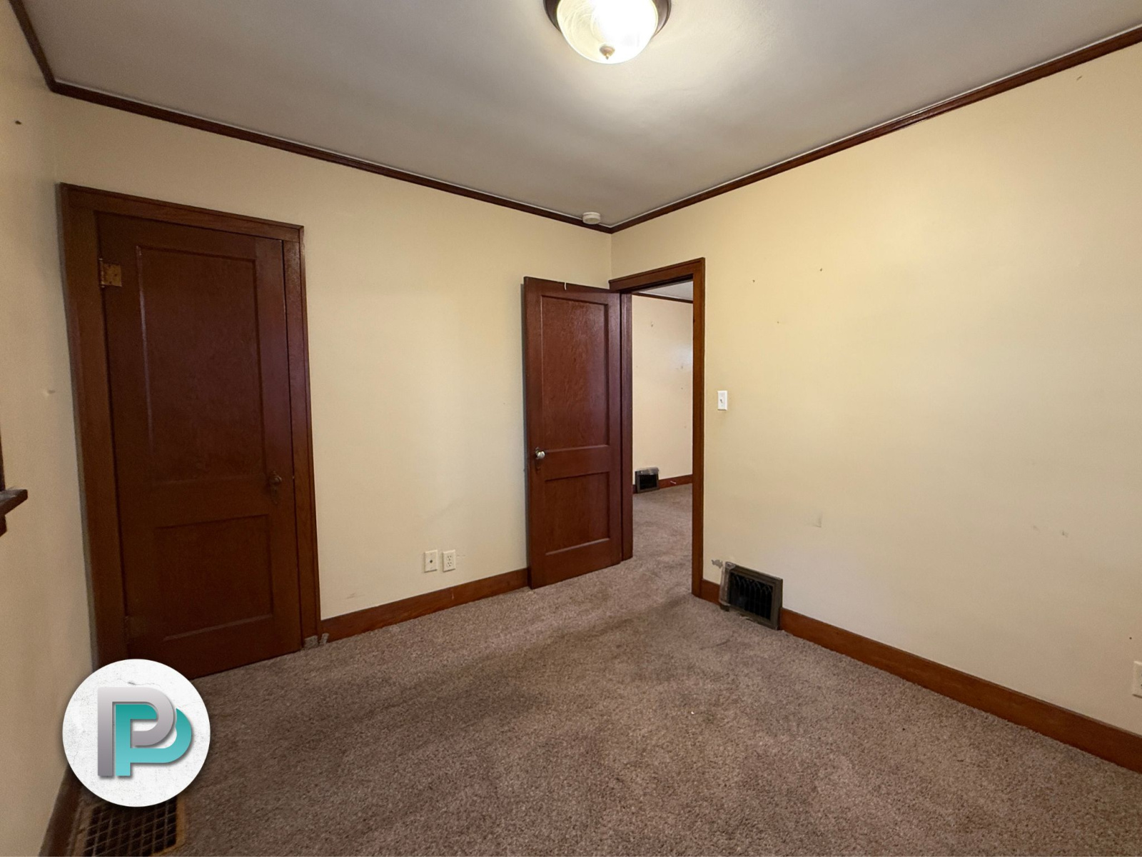 516 20th St SE, Mason City, Iowa 50401, 2 Bedrooms Bedrooms, ,1 BathroomBathrooms,House,For Rent,20th St SE ,1364