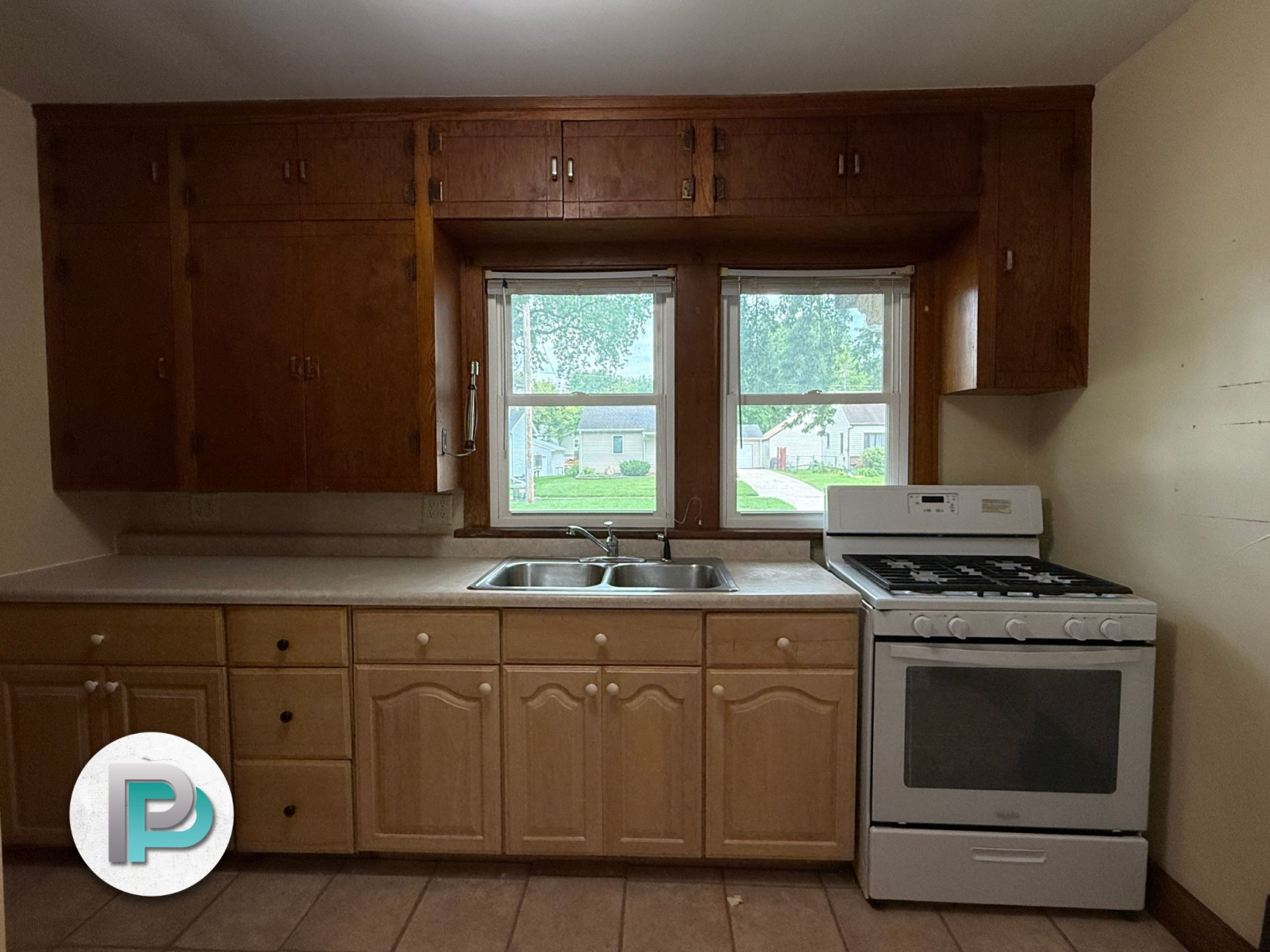516 20th St SE, Mason City, Iowa 50401, 2 Bedrooms Bedrooms, ,1 BathroomBathrooms,House,For Rent,20th St SE ,1364