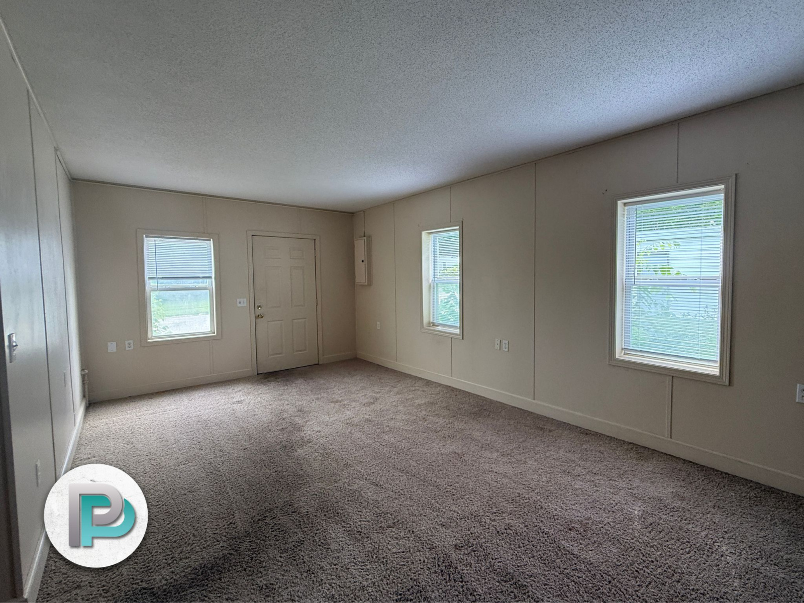 10 26th St SW, Mason City, Iowa 50401, 2 Bedrooms Bedrooms, ,1 BathroomBathrooms,House,For Rent,26th St SW ,1365