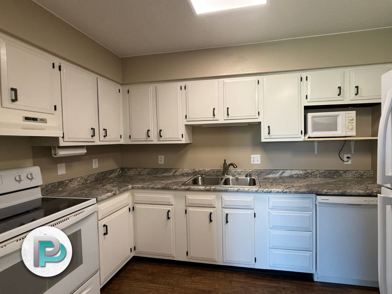 801 Clover Ct #4, Northwood, Iowa 50459, 2 Bedrooms Bedrooms, ,1 BathroomBathrooms,Apartment,For Rent,Clover Ct #4,1366