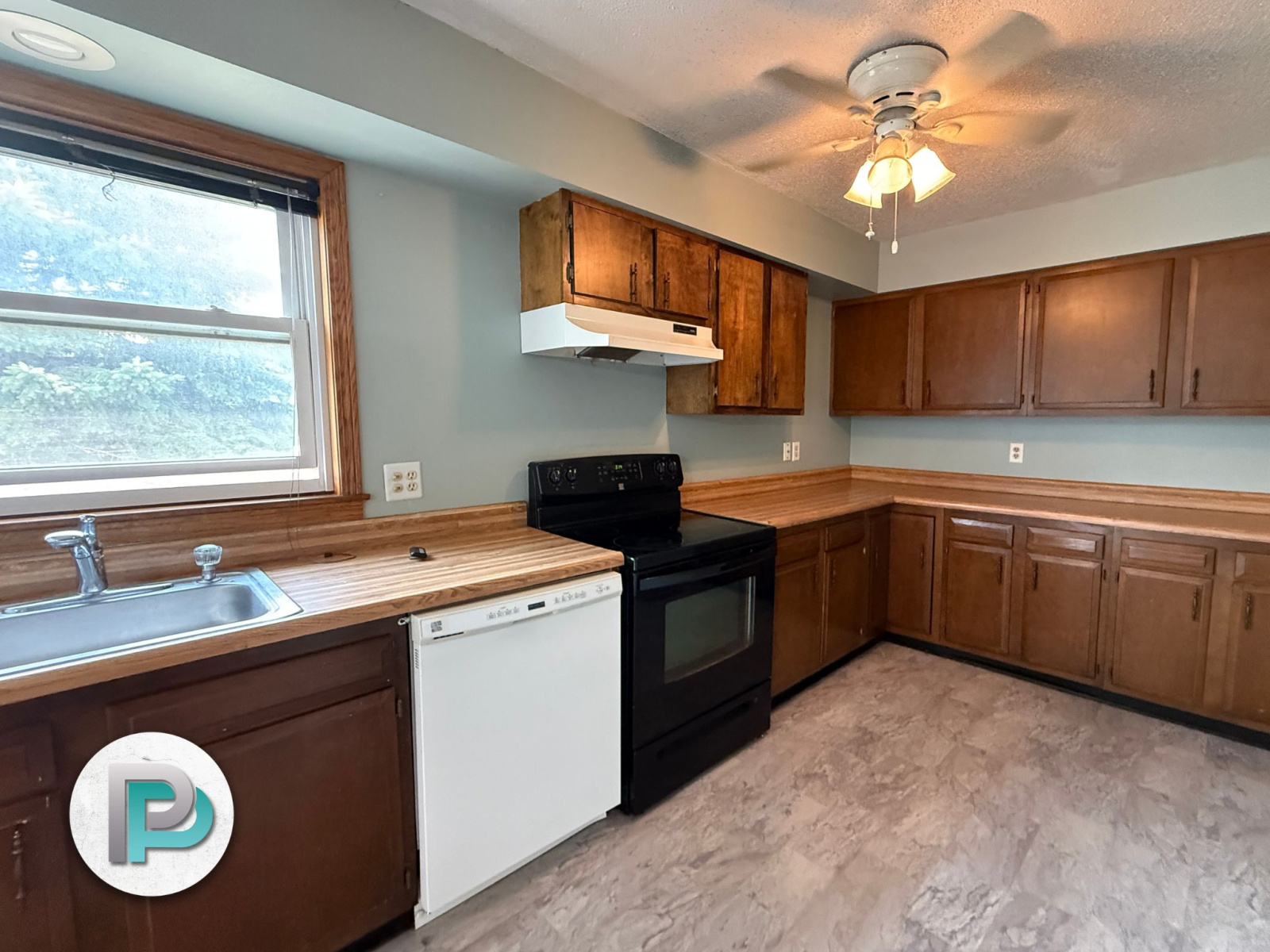 119 E North St, Manly, Iowa 50456, 3 Bedrooms Bedrooms, ,2 BathroomsBathrooms,Duplex,For Rent,E North St,1367