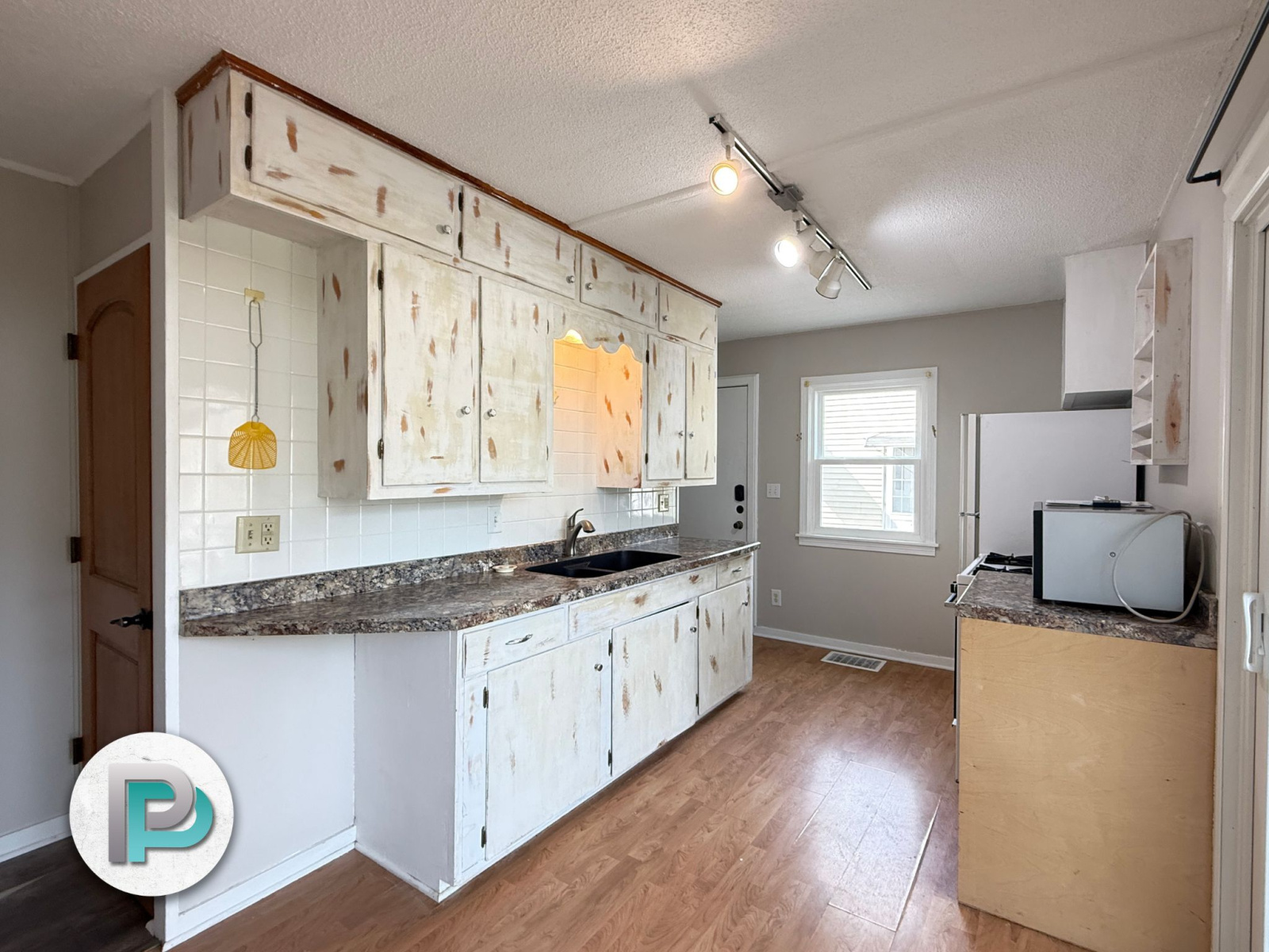954 15th St NE, Mason City, Iowa 50401, 2 Bedrooms Bedrooms, ,1 BathroomBathrooms,House,For Rent,15th St NE,1370