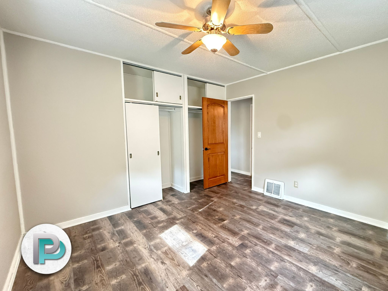 954 15th St NE, Mason City, Iowa 50401, 2 Bedrooms Bedrooms, ,1 BathroomBathrooms,House,For Rent,15th St NE,1370