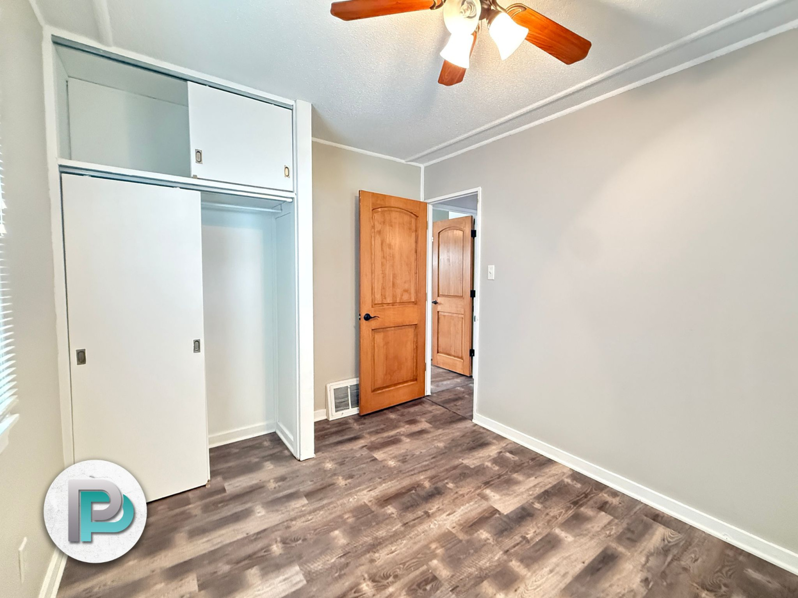 954 15th St NE, Mason City, Iowa 50401, 2 Bedrooms Bedrooms, ,1 BathroomBathrooms,House,For Rent,15th St NE,1370