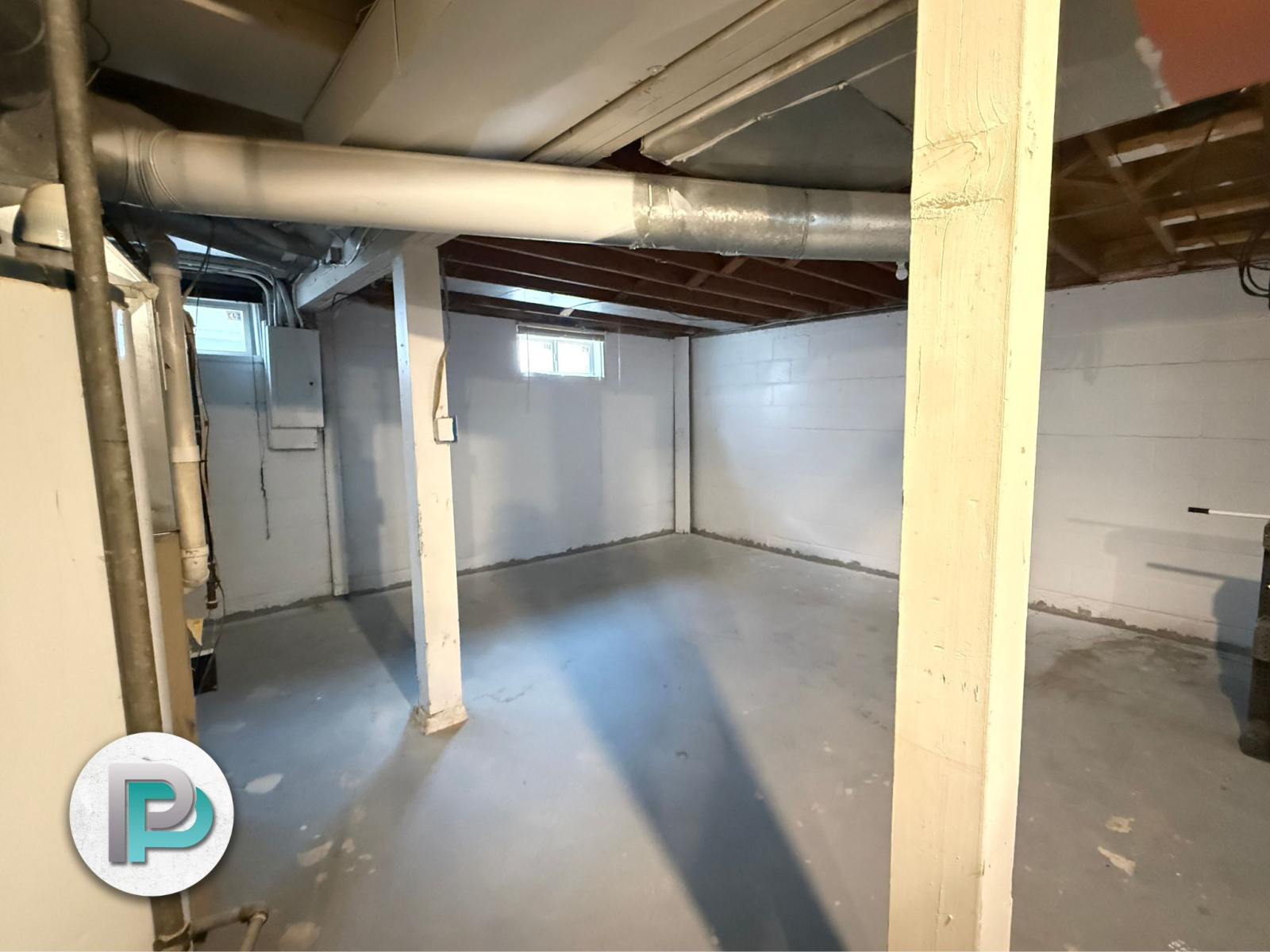 954 15th St NE, Mason City, Iowa 50401, 2 Bedrooms Bedrooms, ,1 BathroomBathrooms,House,For Rent,15th St NE,1370