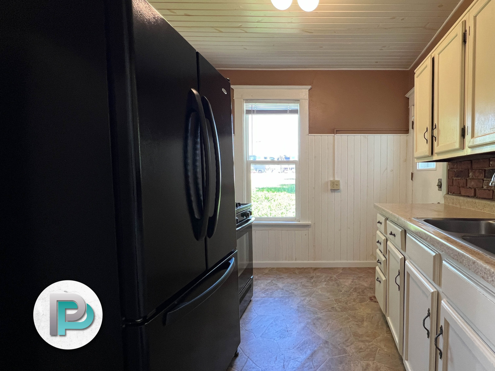 5 N Jefferson Ave, Mason City, Iowa 50401, 2 Bedrooms Bedrooms, ,1 BathroomBathrooms,Duplex,For Rent,N Jefferson Ave,1372 5 N Jefferson Ave, Mason City, Iowa 50401, 2 Bedrooms Bedrooms, ,1 BathroomBathrooms,Duplex,For Rent,N Jefferson Ave,1372