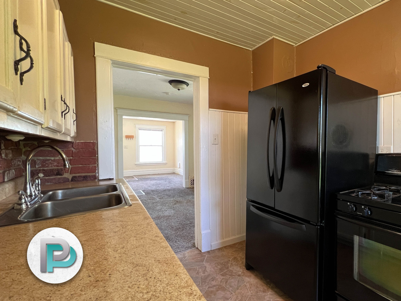 5 N Jefferson Ave, Mason City, Iowa 50401, 2 Bedrooms Bedrooms, ,1 BathroomBathrooms,Duplex,For Rent,N Jefferson Ave,1372 5 N Jefferson Ave, Mason City, Iowa 50401, 2 Bedrooms Bedrooms, ,1 BathroomBathrooms,Duplex,For Rent,N Jefferson Ave,1372