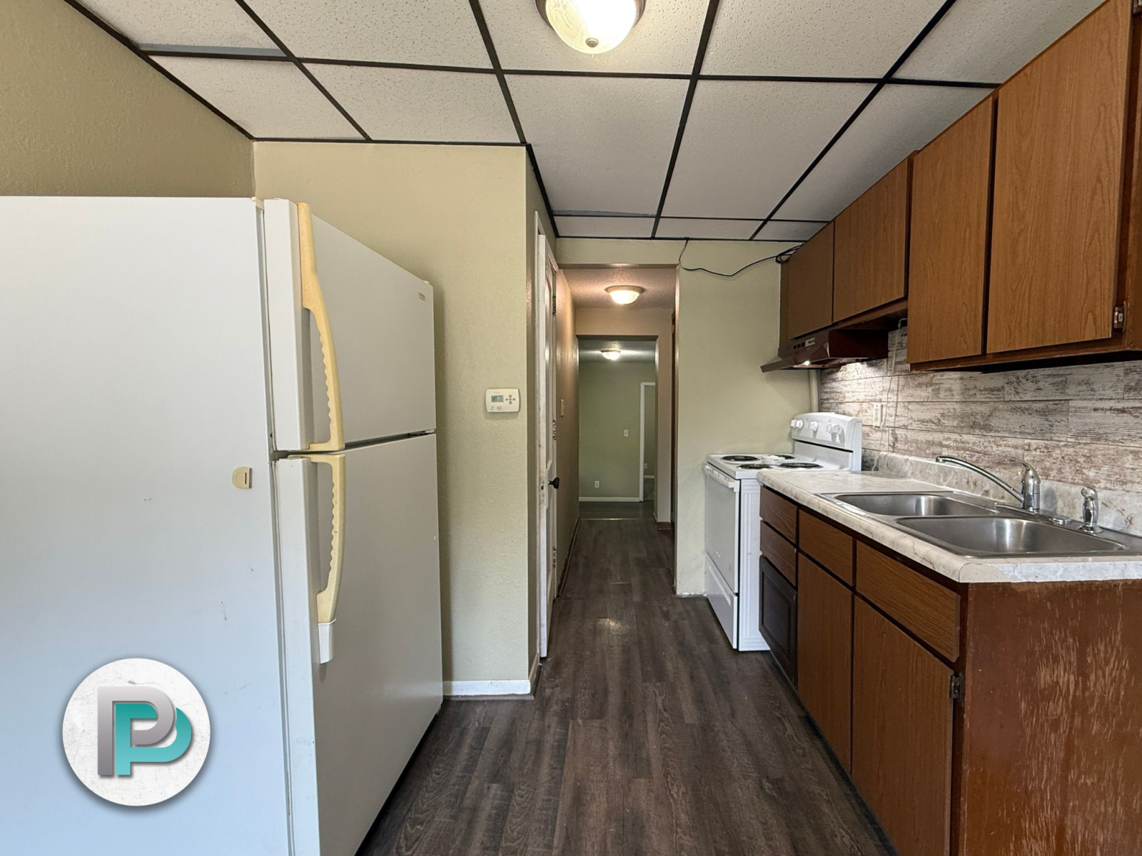 534 E State St, Mason City, Iowa 50401, 1 Bedroom Bedrooms, ,1 BathroomBathrooms,Apartment,For Rent,E State St ,1380