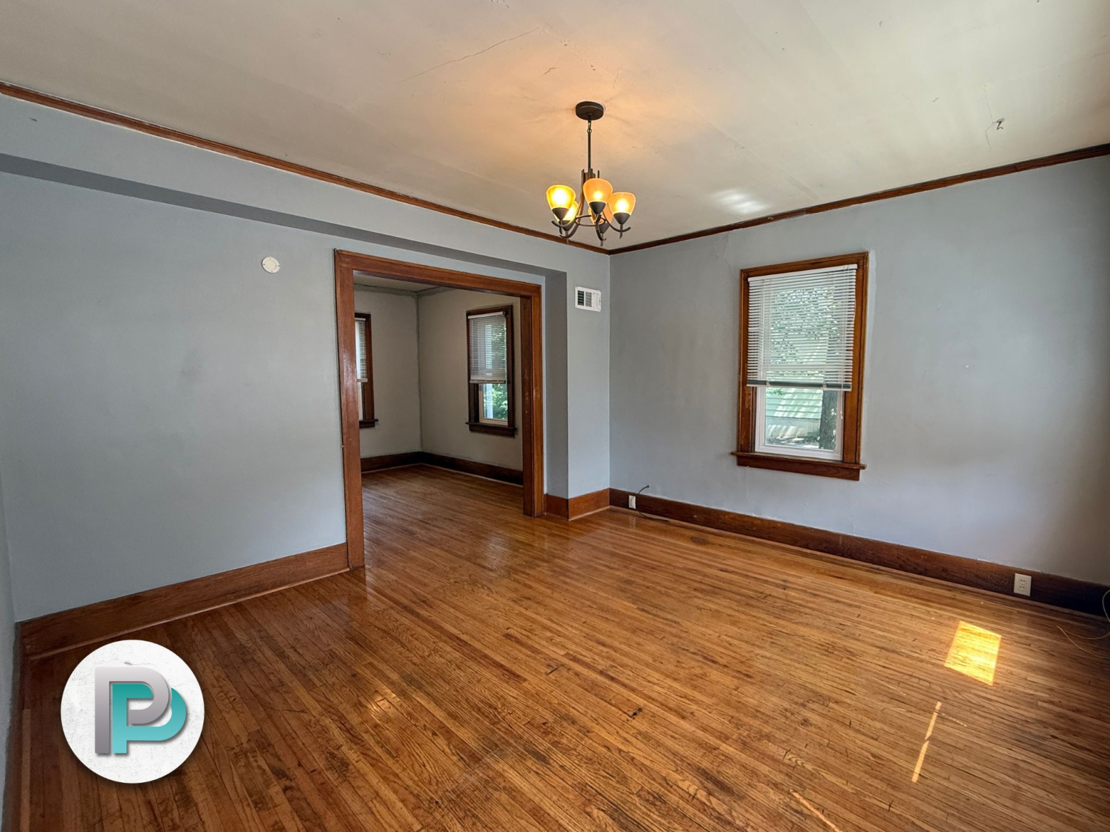 538 E State St, Mason City, Iowa 50401, 2 Bedrooms Bedrooms, ,1 BathroomBathrooms,Apartment,For Rent,E State St ,1382