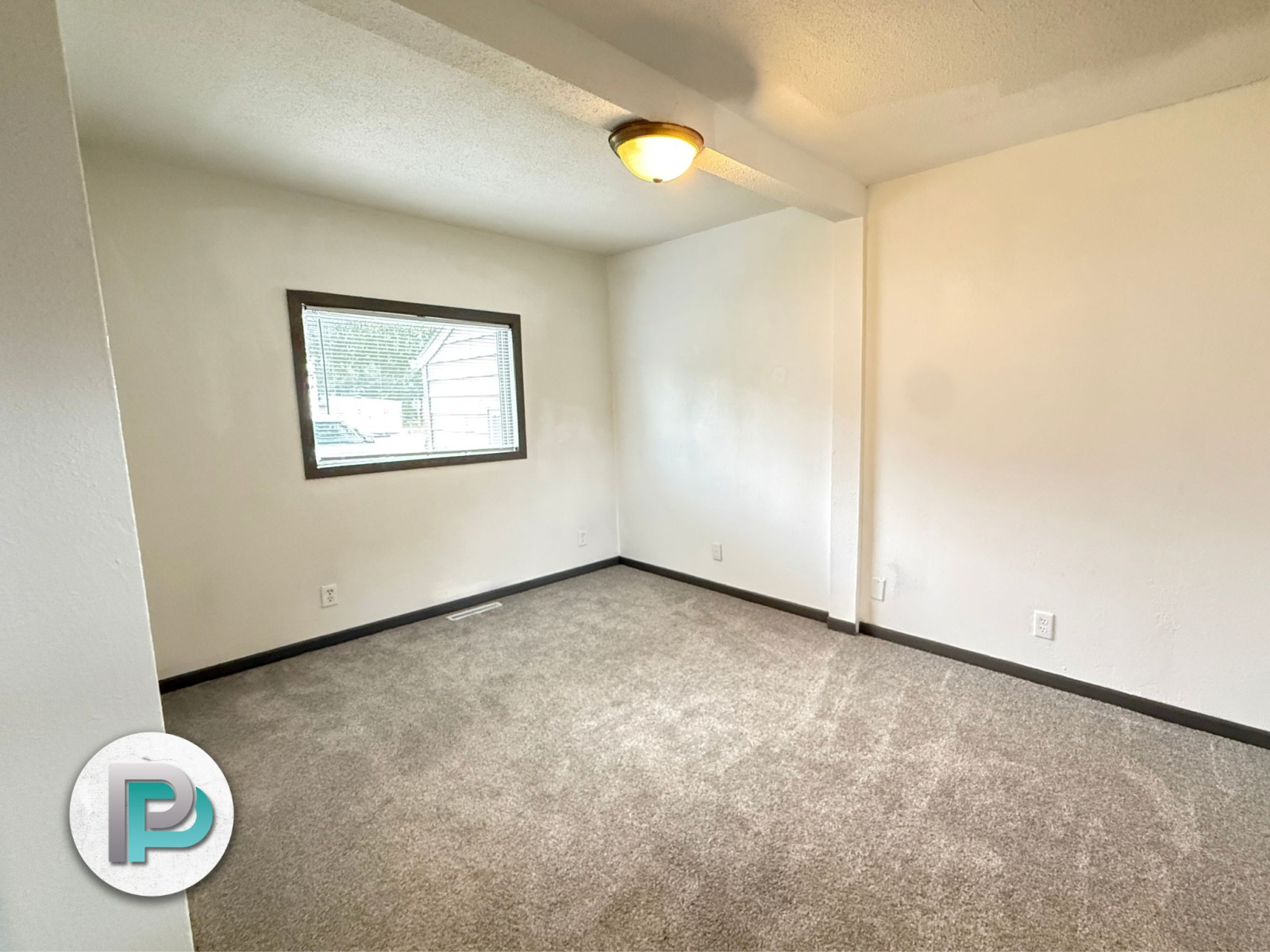 15245 Ash St, Clear Lake, Iowa 50428, 2 Bedrooms Bedrooms, ,1 BathroomBathrooms,Duplex,For Rent,Ash St,1384