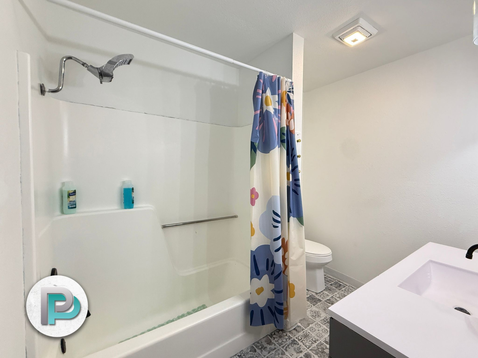 1118 N 8th St W, Clear Lake, Iowa 50428, 3 Bedrooms Bedrooms, ,2 BathroomsBathrooms,Duplex,For Rent,N 8th St W,1385