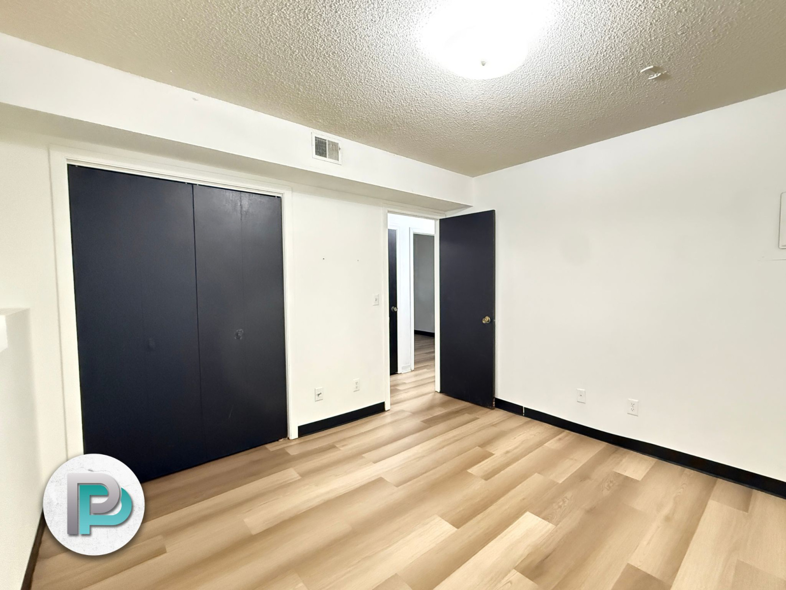 1118 N 8th St W, Clear Lake, Iowa 50428, 3 Bedrooms Bedrooms, ,2 BathroomsBathrooms,Duplex,For Rent,N 8th St W,1385