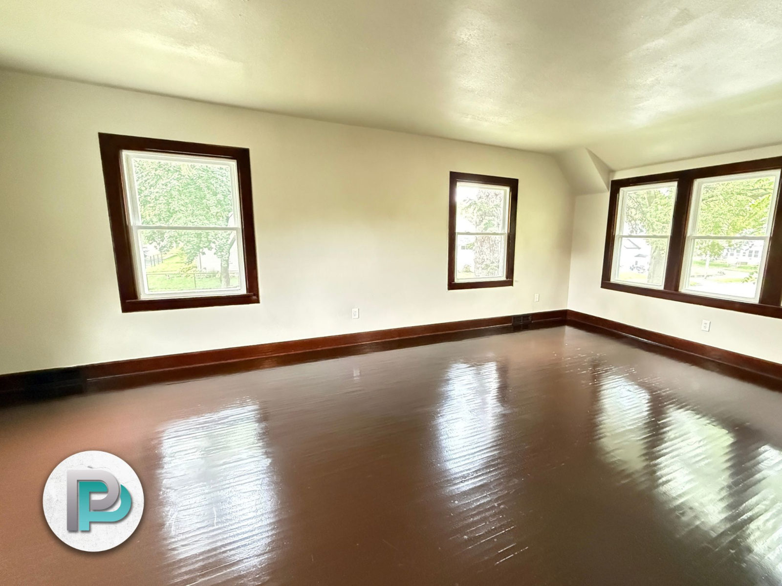 409 6th St NW, Mason City, Iowa 50401, 2 Bedrooms Bedrooms, ,1 BathroomBathrooms,Duplex,For Rent,6th St NW ,1386 409 6th St NW, Mason City, Iowa 50401, 2 Bedrooms Bedrooms, ,1 BathroomBathrooms,Duplex,For Rent,6th St NW ,1386