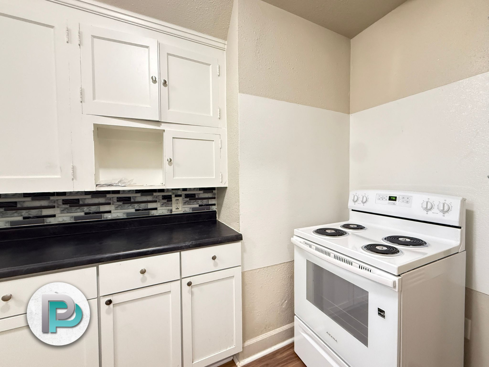 409 6th St NW, Mason City, Iowa 50401, 2 Bedrooms Bedrooms, ,1 BathroomBathrooms,Duplex,For Rent,6th St NW ,1386 409 6th St NW, Mason City, Iowa 50401, 2 Bedrooms Bedrooms, ,1 BathroomBathrooms,Duplex,For Rent,6th St NW ,1386