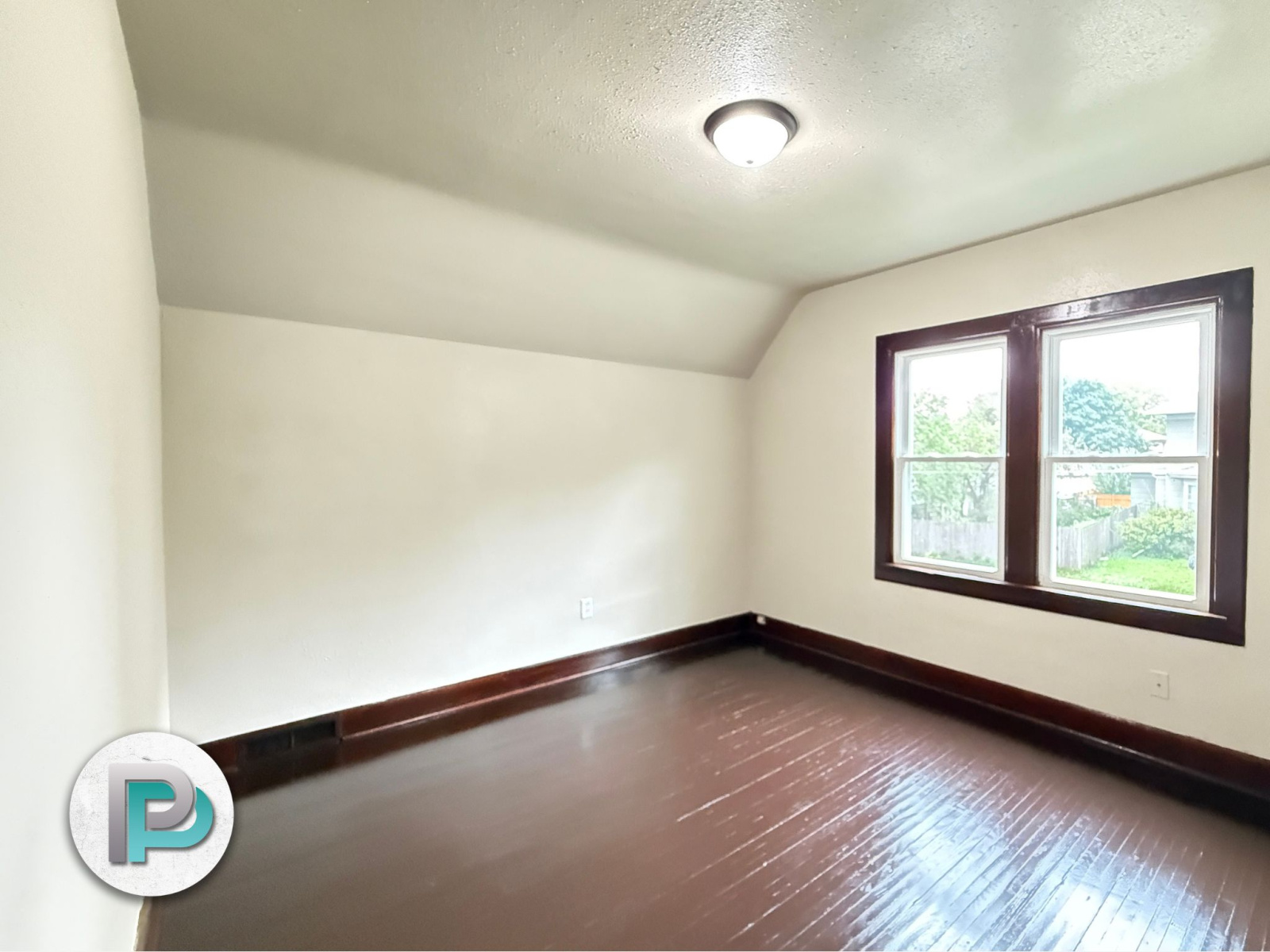 409 6th St NW, Mason City, Iowa 50401, 2 Bedrooms Bedrooms, ,1 BathroomBathrooms,Duplex,For Rent,6th St NW ,1386 409 6th St NW, Mason City, Iowa 50401, 2 Bedrooms Bedrooms, ,1 BathroomBathrooms,Duplex,For Rent,6th St NW ,1386