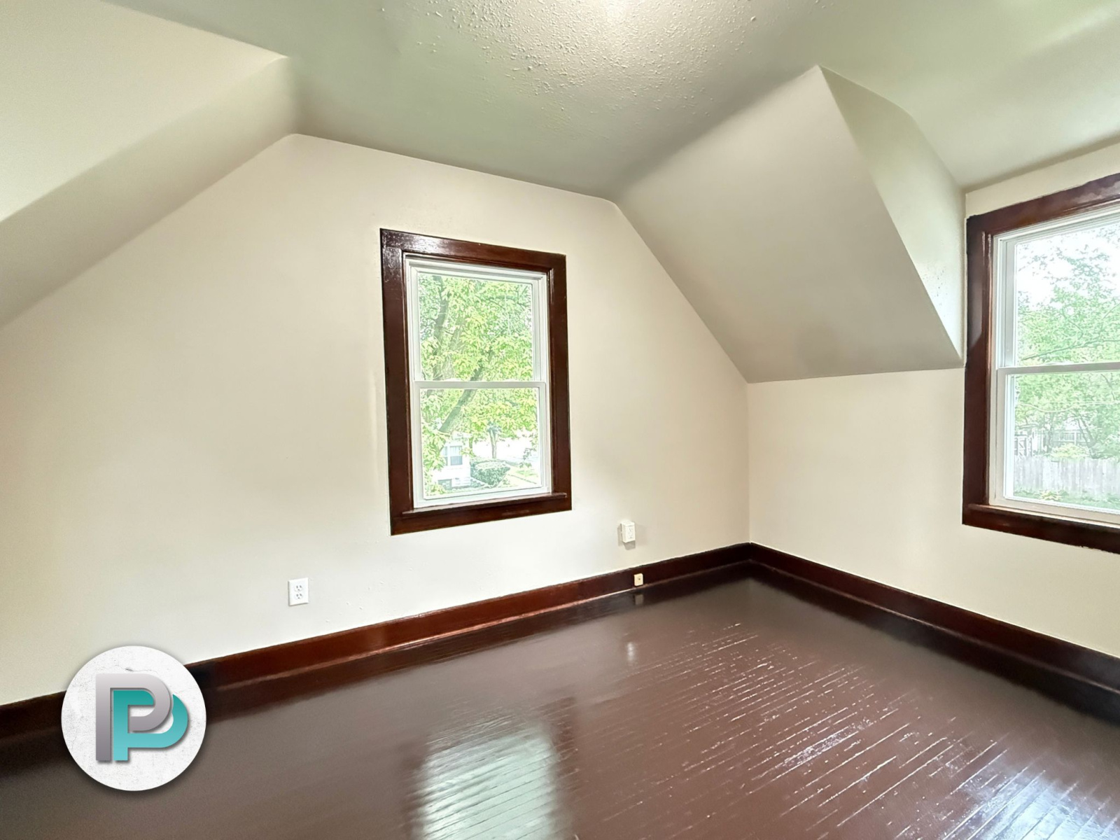 409 6th St NW, Mason City, Iowa 50401, 2 Bedrooms Bedrooms, ,1 BathroomBathrooms,Duplex,For Rent,6th St NW ,1386 409 6th St NW, Mason City, Iowa 50401, 2 Bedrooms Bedrooms, ,1 BathroomBathrooms,Duplex,For Rent,6th St NW ,1386