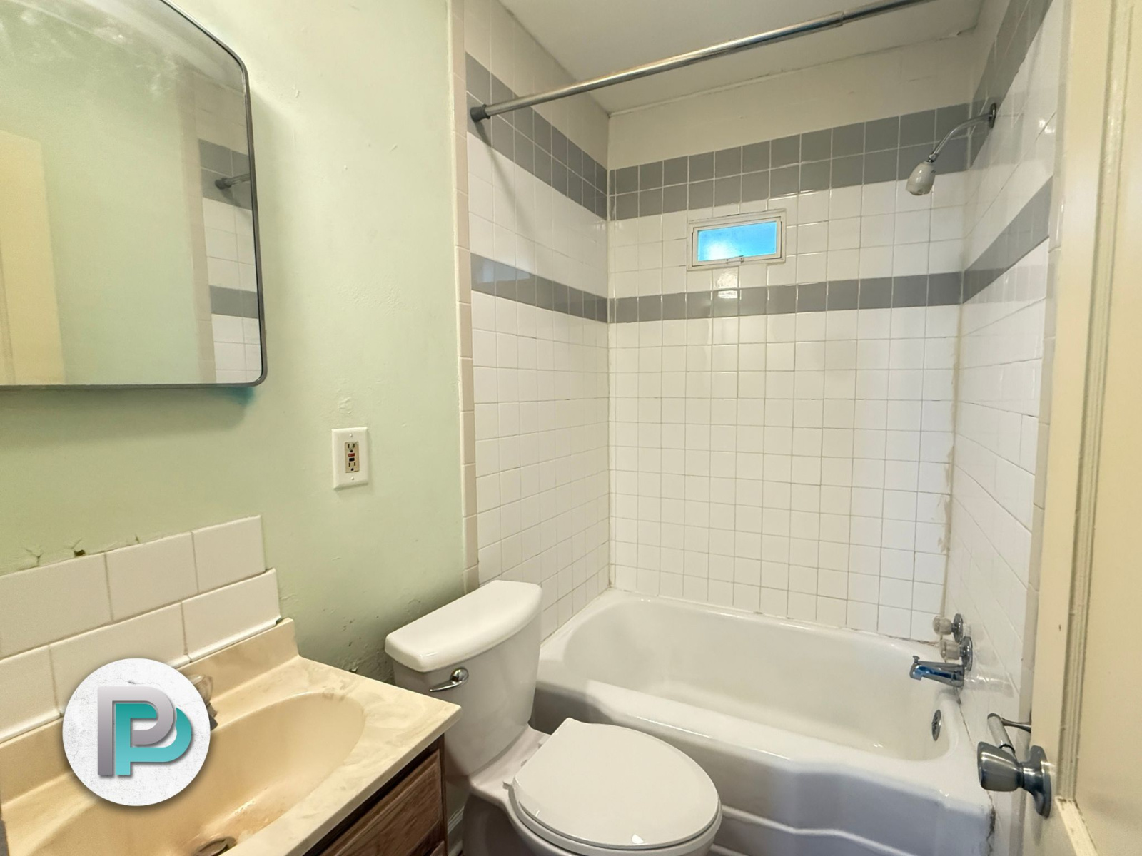 213 27th St SW, Mason City, Iowa 50401, 2 Bedrooms Bedrooms, ,1 BathroomBathrooms,House,For Rent,27th St SW,1388 213 27th St SW, Mason City, Iowa 50401, 2 Bedrooms Bedrooms, ,1 BathroomBathrooms,House,For Rent,27th St SW,1388