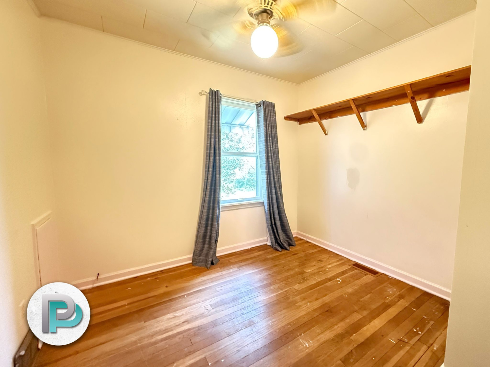 213 27th St SW, Mason City, Iowa 50401, 2 Bedrooms Bedrooms, ,1 BathroomBathrooms,House,For Rent,27th St SW,1388 213 27th St SW, Mason City, Iowa 50401, 2 Bedrooms Bedrooms, ,1 BathroomBathrooms,House,For Rent,27th St SW,1388