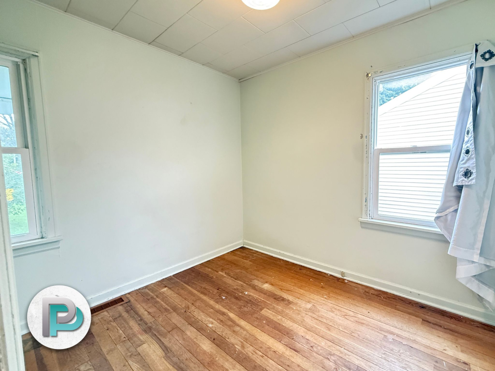 213 27th St SW, Mason City, Iowa 50401, 2 Bedrooms Bedrooms, ,1 BathroomBathrooms,House,For Rent,27th St SW,1388 213 27th St SW, Mason City, Iowa 50401, 2 Bedrooms Bedrooms, ,1 BathroomBathrooms,House,For Rent,27th St SW,1388