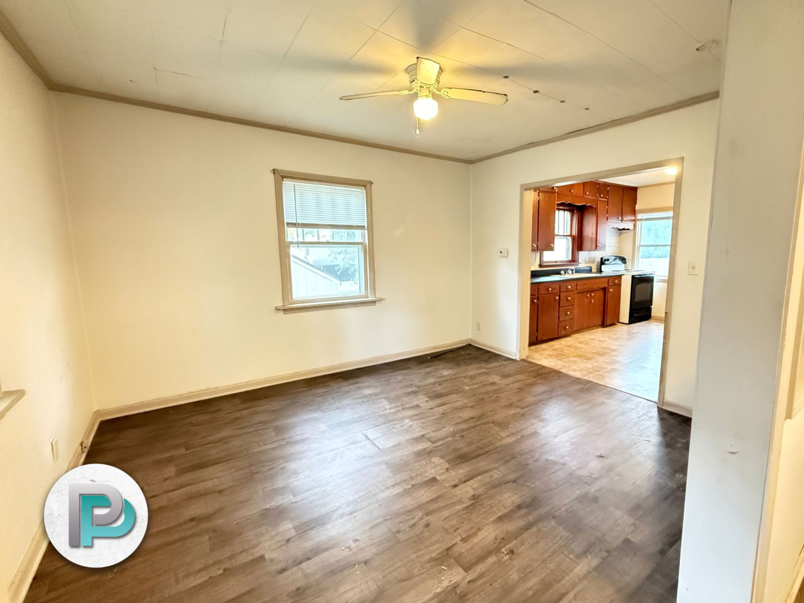 107 24th St SW, Mason City, Iowa 50401, 3 Bedrooms Bedrooms, ,1 BathroomBathrooms,House,For Rent,24th St SW,1389 107 24th St SW, Mason City, Iowa 50401, 3 Bedrooms Bedrooms, ,1 BathroomBathrooms,House,For Rent,24th St SW,1389