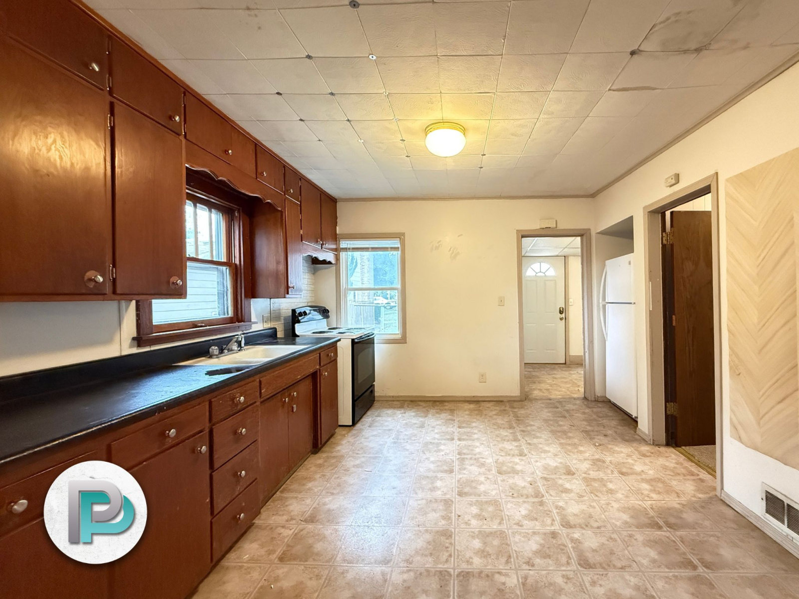 107 24th St SW, Mason City, Iowa 50401, 3 Bedrooms Bedrooms, ,1 BathroomBathrooms,House,For Rent,24th St SW,1389 107 24th St SW, Mason City, Iowa 50401, 3 Bedrooms Bedrooms, ,1 BathroomBathrooms,House,For Rent,24th St SW,1389