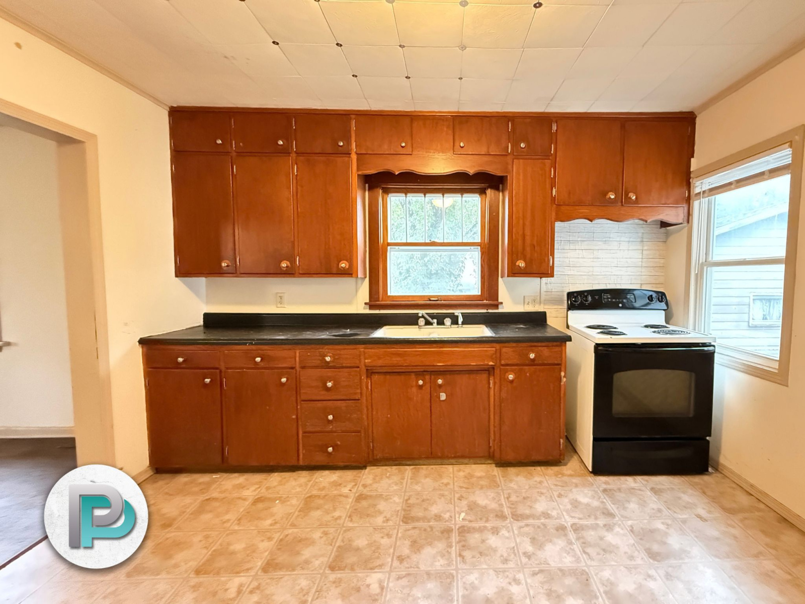 107 24th St SW, Mason City, Iowa 50401, 3 Bedrooms Bedrooms, ,1 BathroomBathrooms,House,For Rent,24th St SW,1389 107 24th St SW, Mason City, Iowa 50401, 3 Bedrooms Bedrooms, ,1 BathroomBathrooms,House,For Rent,24th St SW,1389