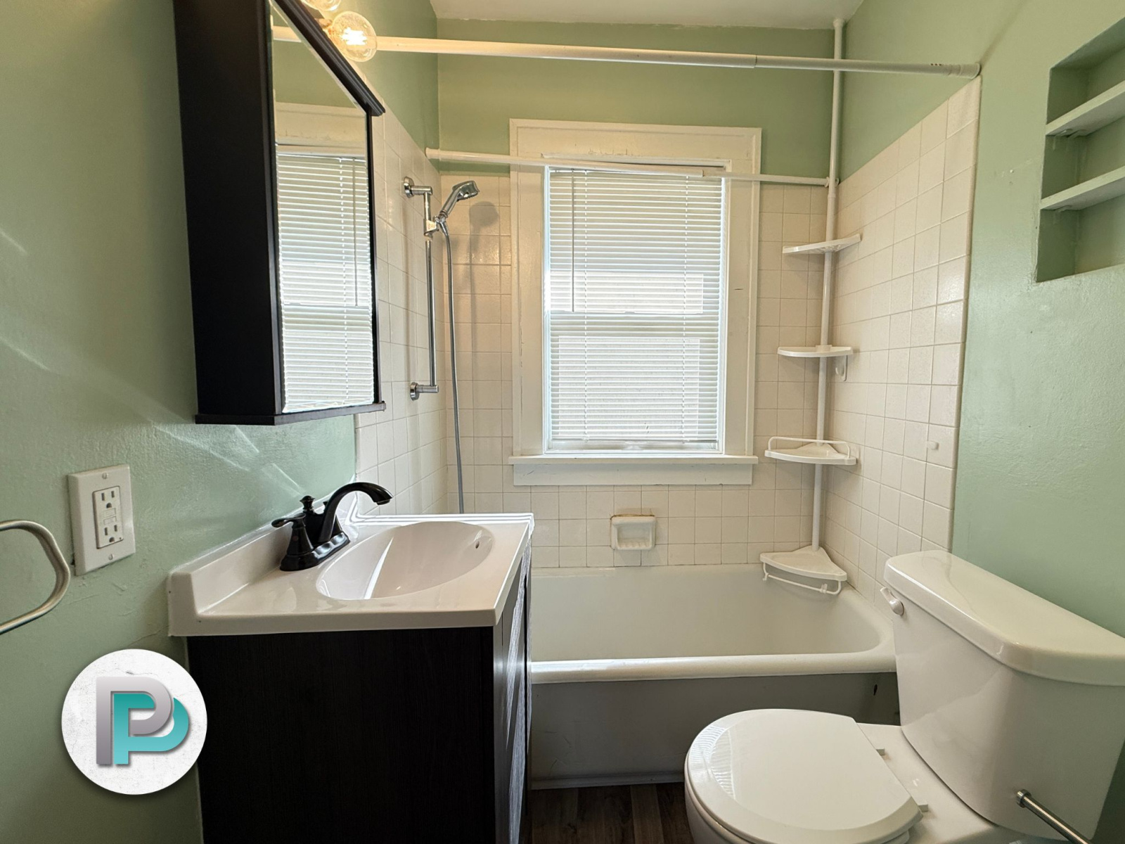 1 Bullis Ct, Mason City, Iowa 50401, 2 Bedrooms Bedrooms, ,1 BathroomBathrooms,House,For Rent,Bullis Ct,1394