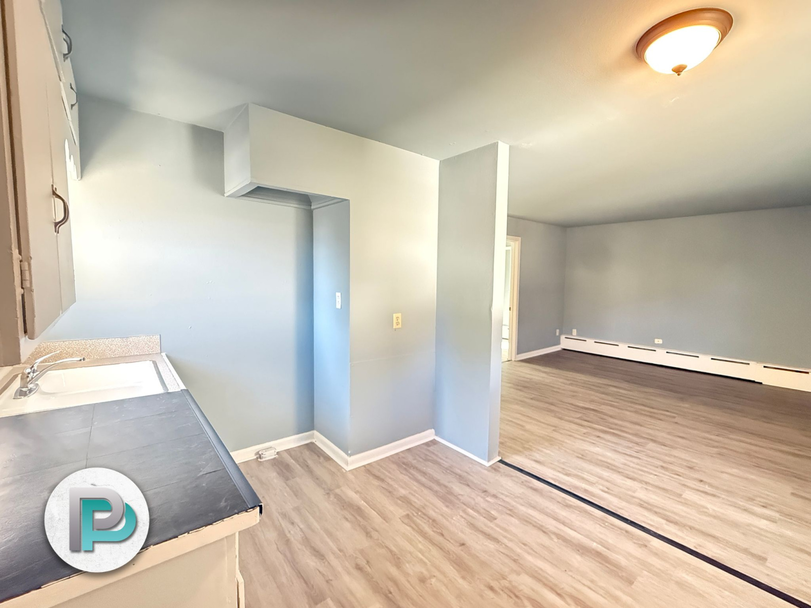 220 #7 3rd St NW, Mason City, Iowa 50401, 2 Bedrooms Bedrooms, ,1 BathroomBathrooms,Apartment,For Rent,3rd St NW,1395