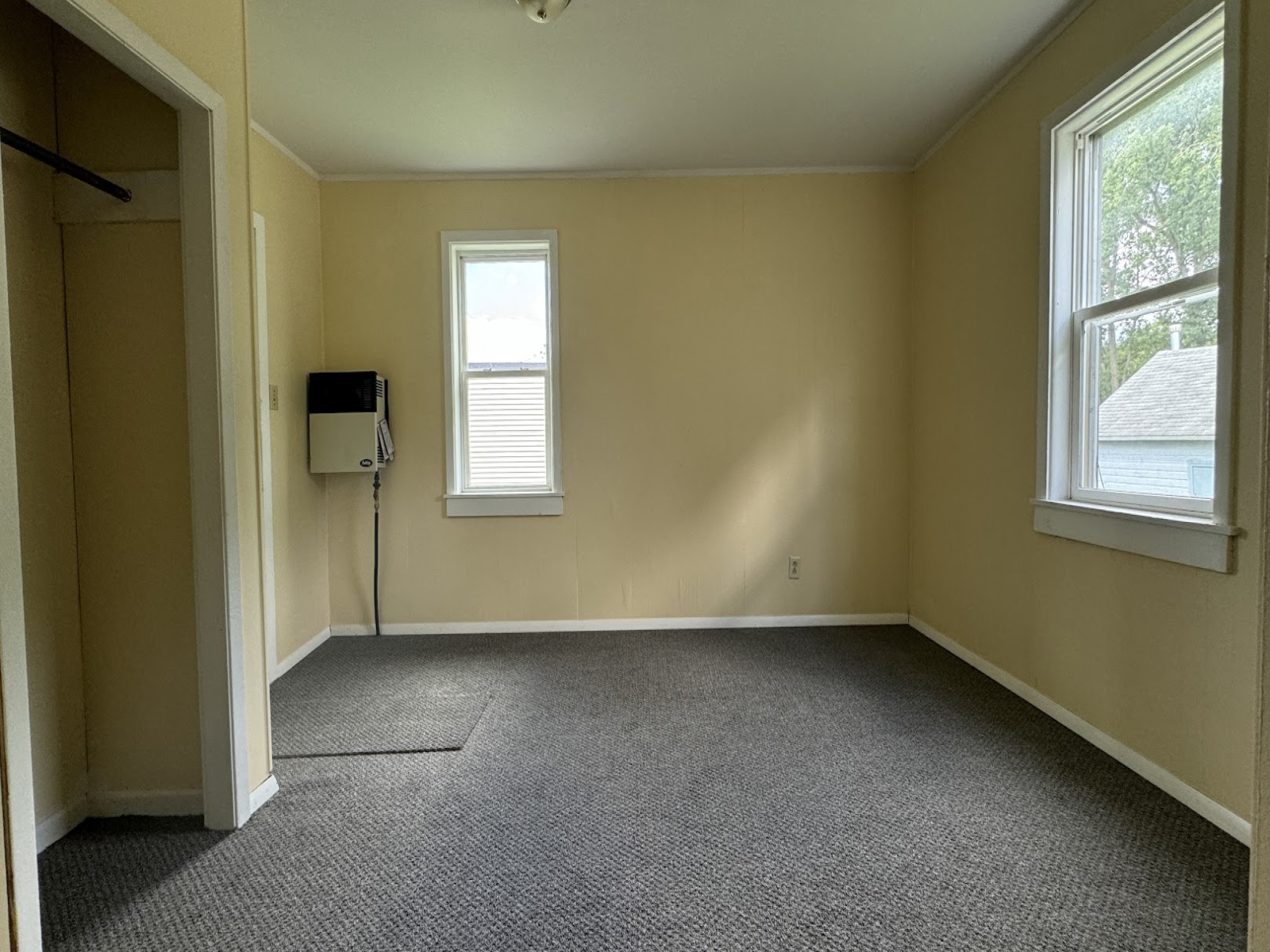 326 #8 3rd St SW, Mason City, Iowa 50401, ,1 BathroomBathrooms,Apartment,For Rent,3rd St SW,1065